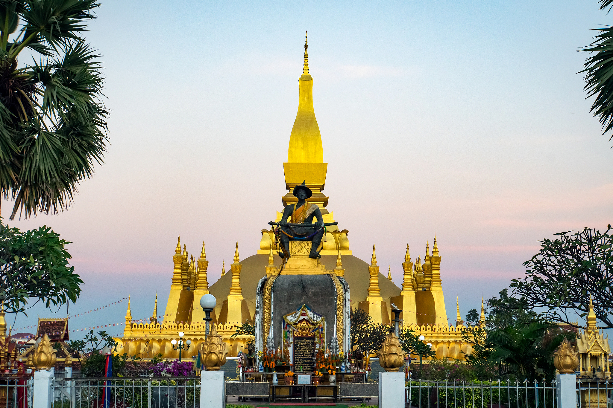 老挝主流的电商平台有哪些？