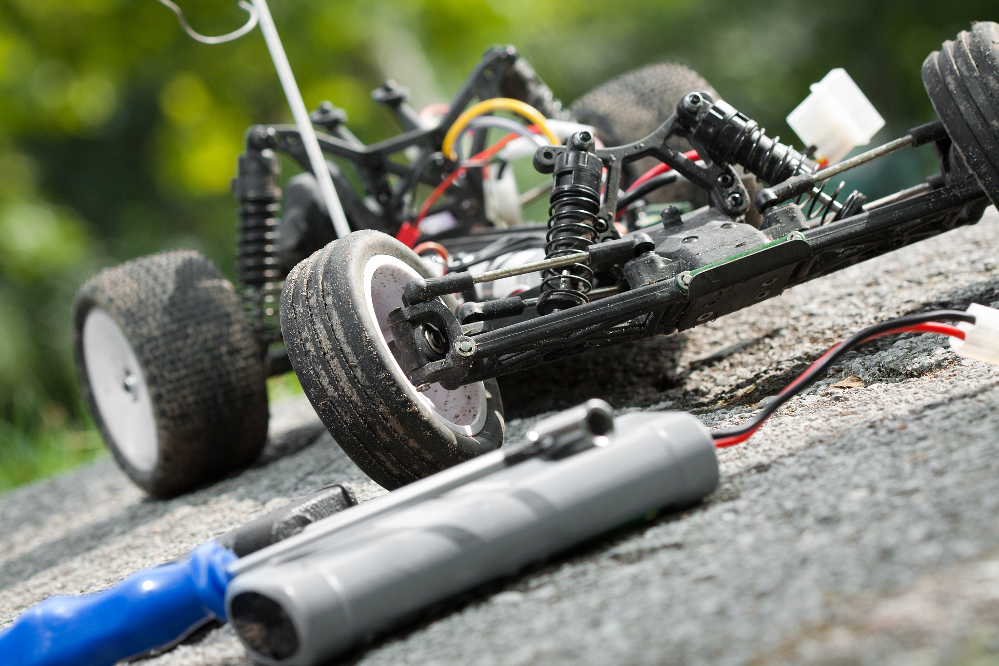 遥控车避震器 卖点