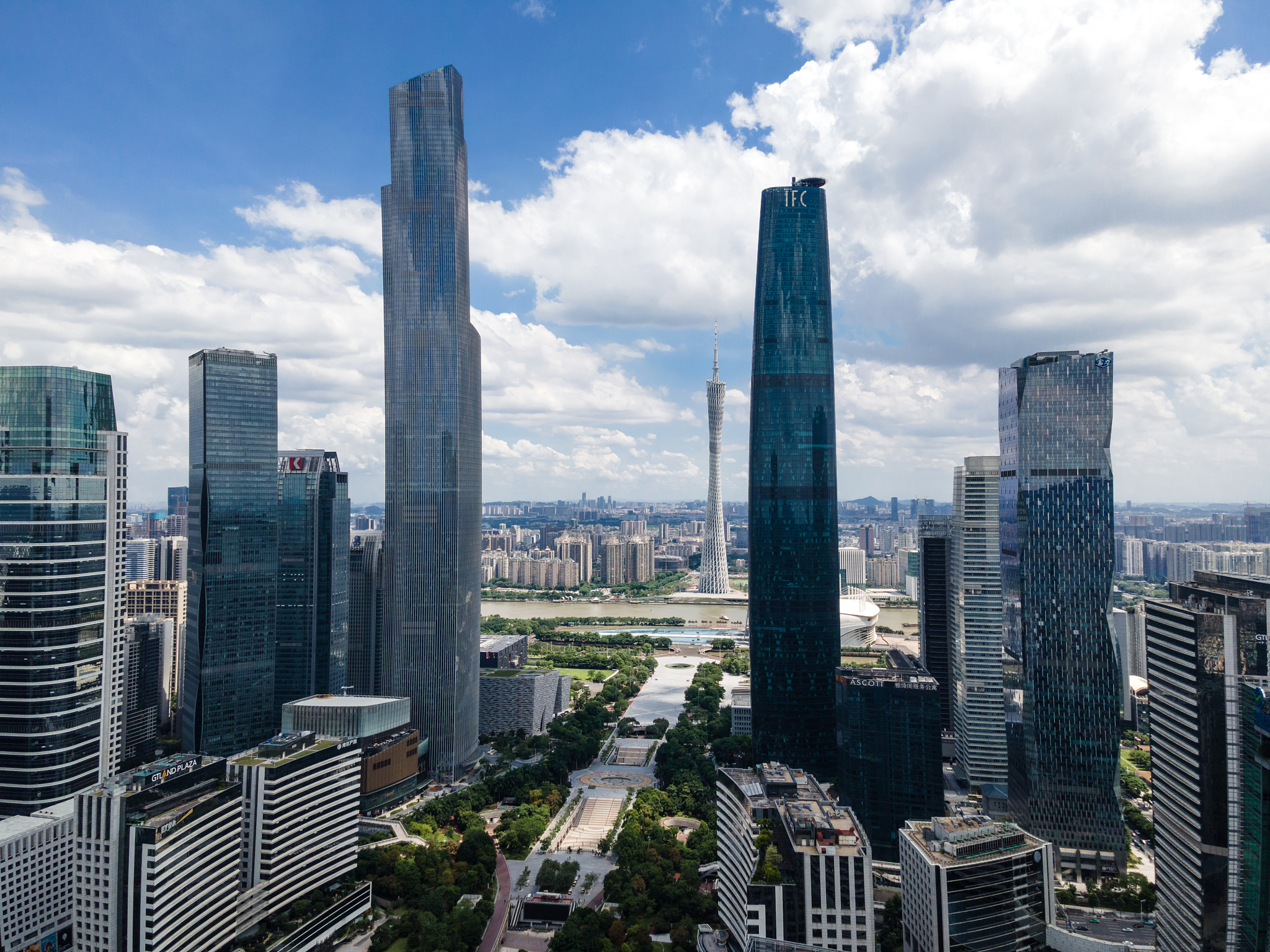 介绍广州市珠江新城字数在5000字左右最好有分点介绍