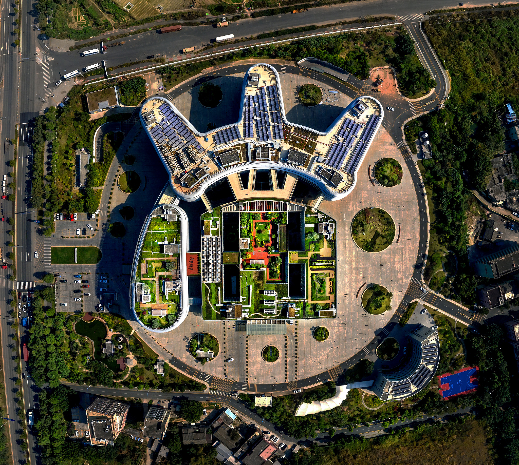 深圳第四人民医院医生收入：月薪超万元？