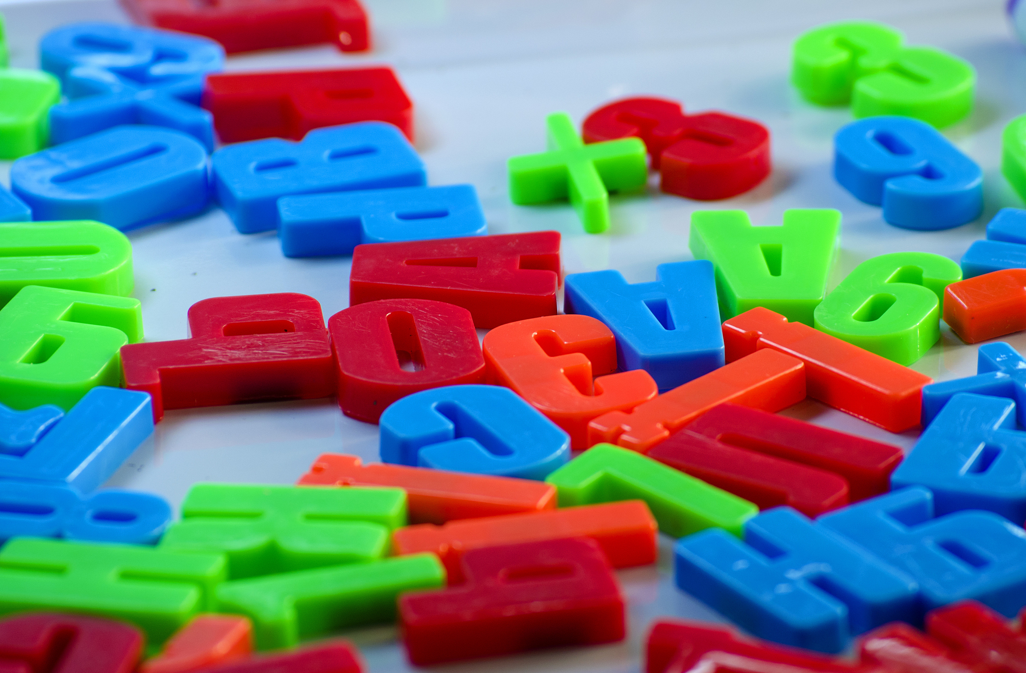 线性代数难？别慌！这份学习指南助你轻松入门