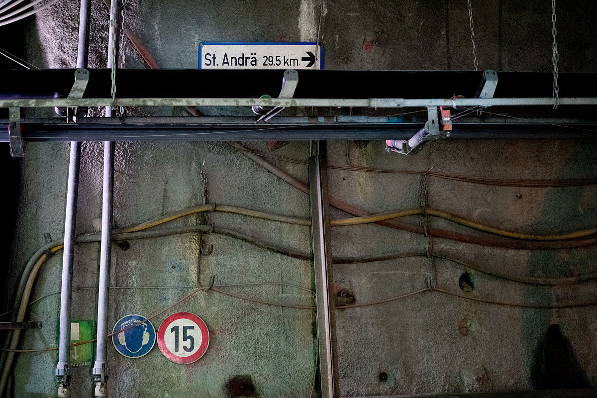 隐蔽线路工程：开槽、预埋、移位方案详解