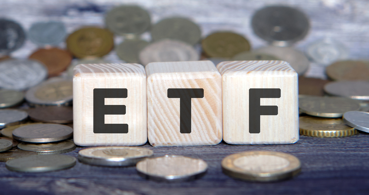 ETF vs. 股票：哪种投资更适合你？