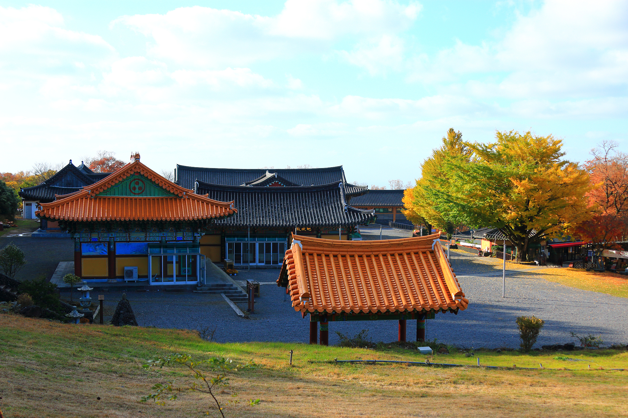 gwaneumsa, autumn, autumn leaves,