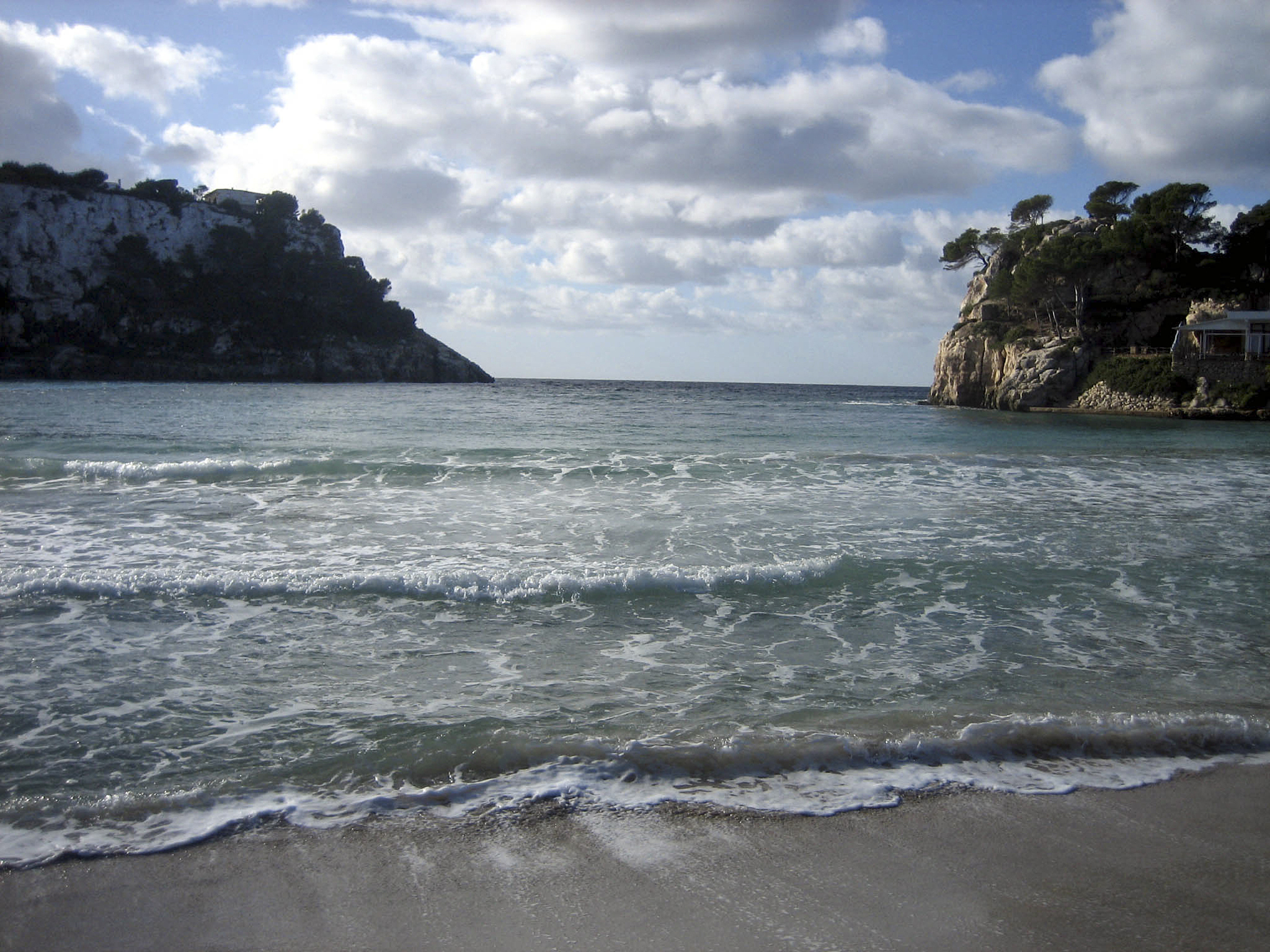 80年代以降の少年マンガ雑誌と「メディアミックス」との関わり方として、正しいもの