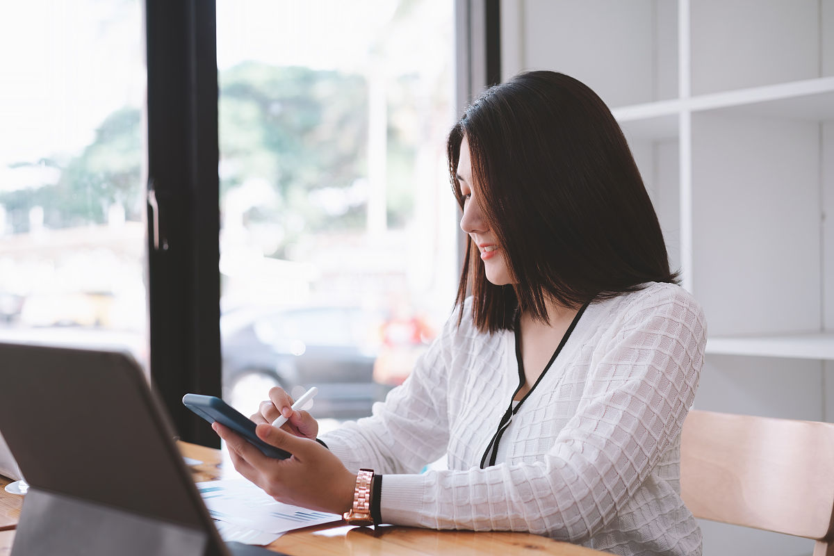 四川商务职业学院应用电子技术专业招生 - 培养电子技术人才，开启职业新篇章