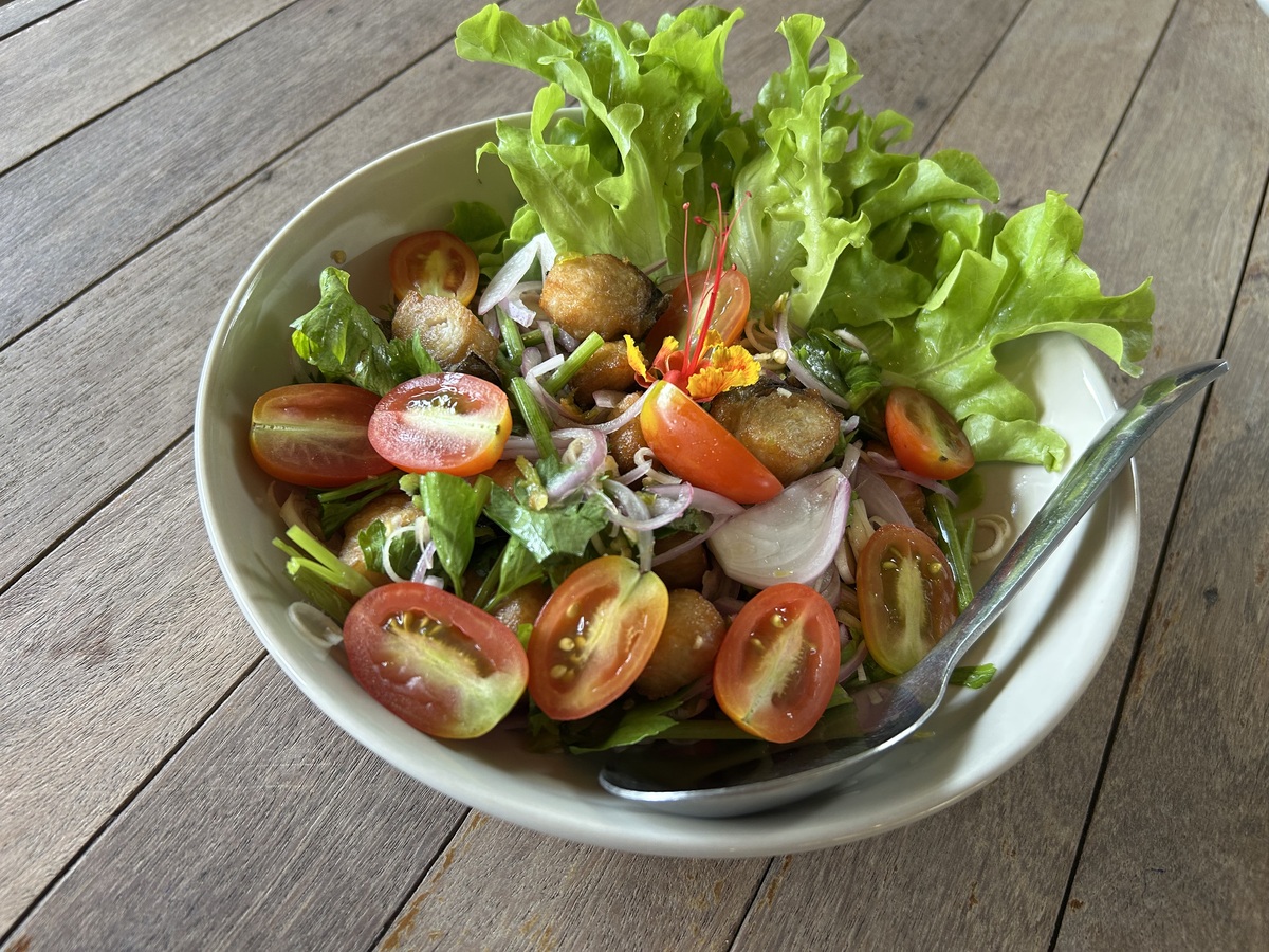 上班族必备！清爽时蔬捞汁，酸辣脆爽，一盒搞定健康美味午餐！