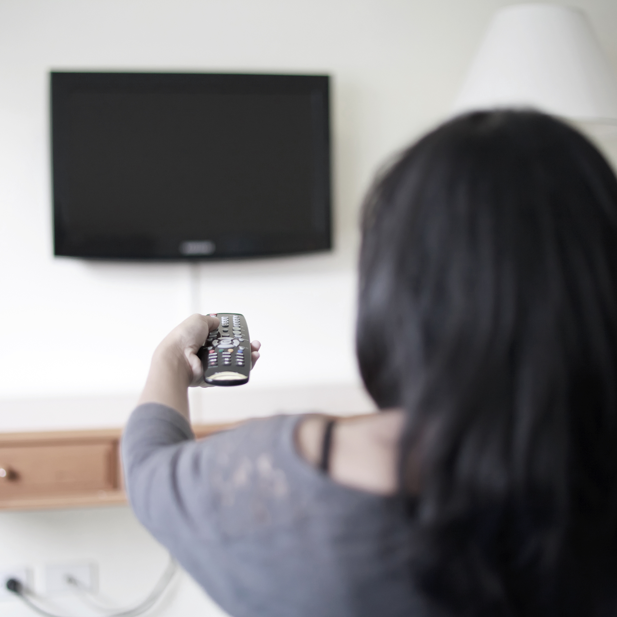 在线看电视网站大全 - 免费&付费平台推荐