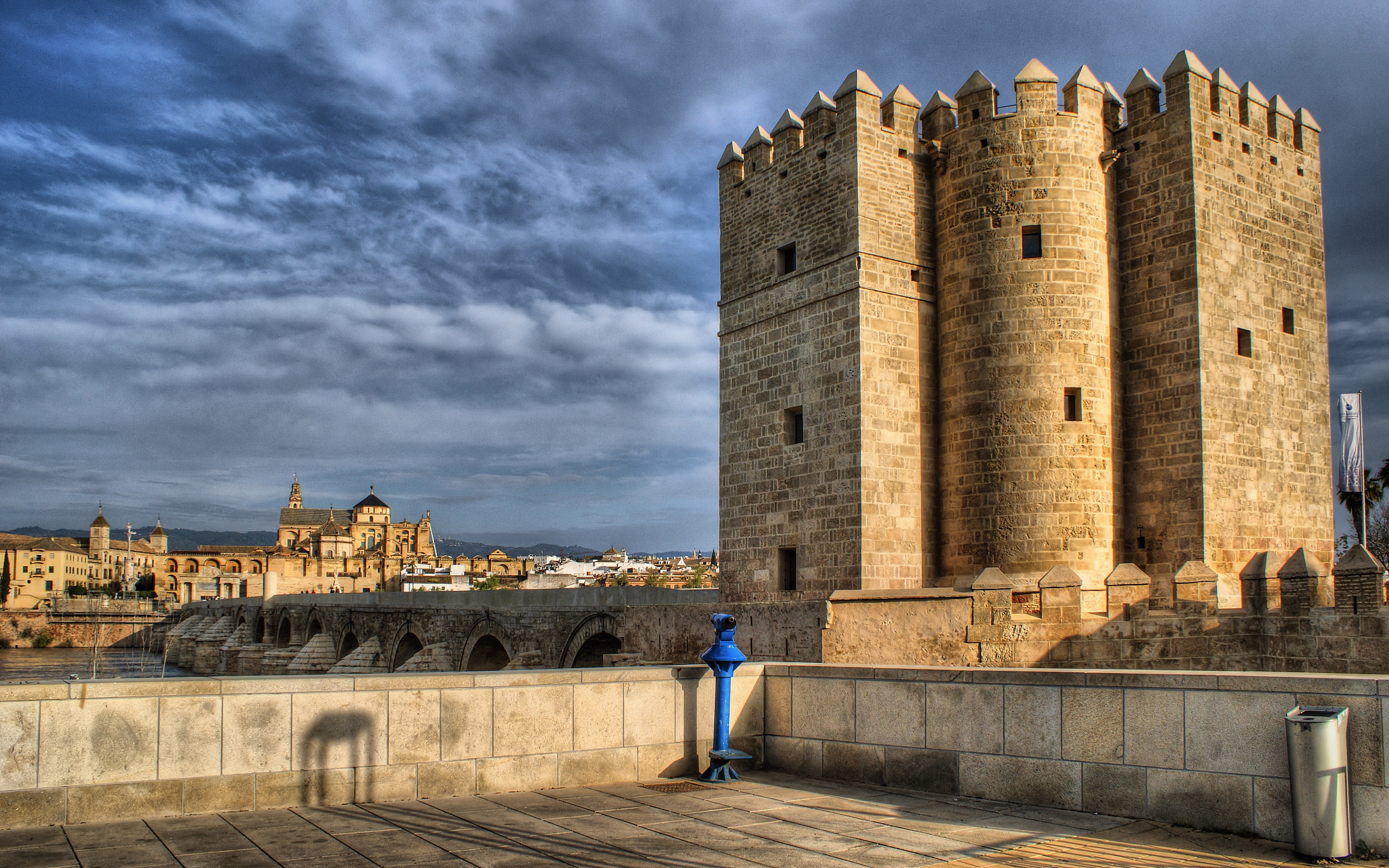 roman bridge of cordoba
