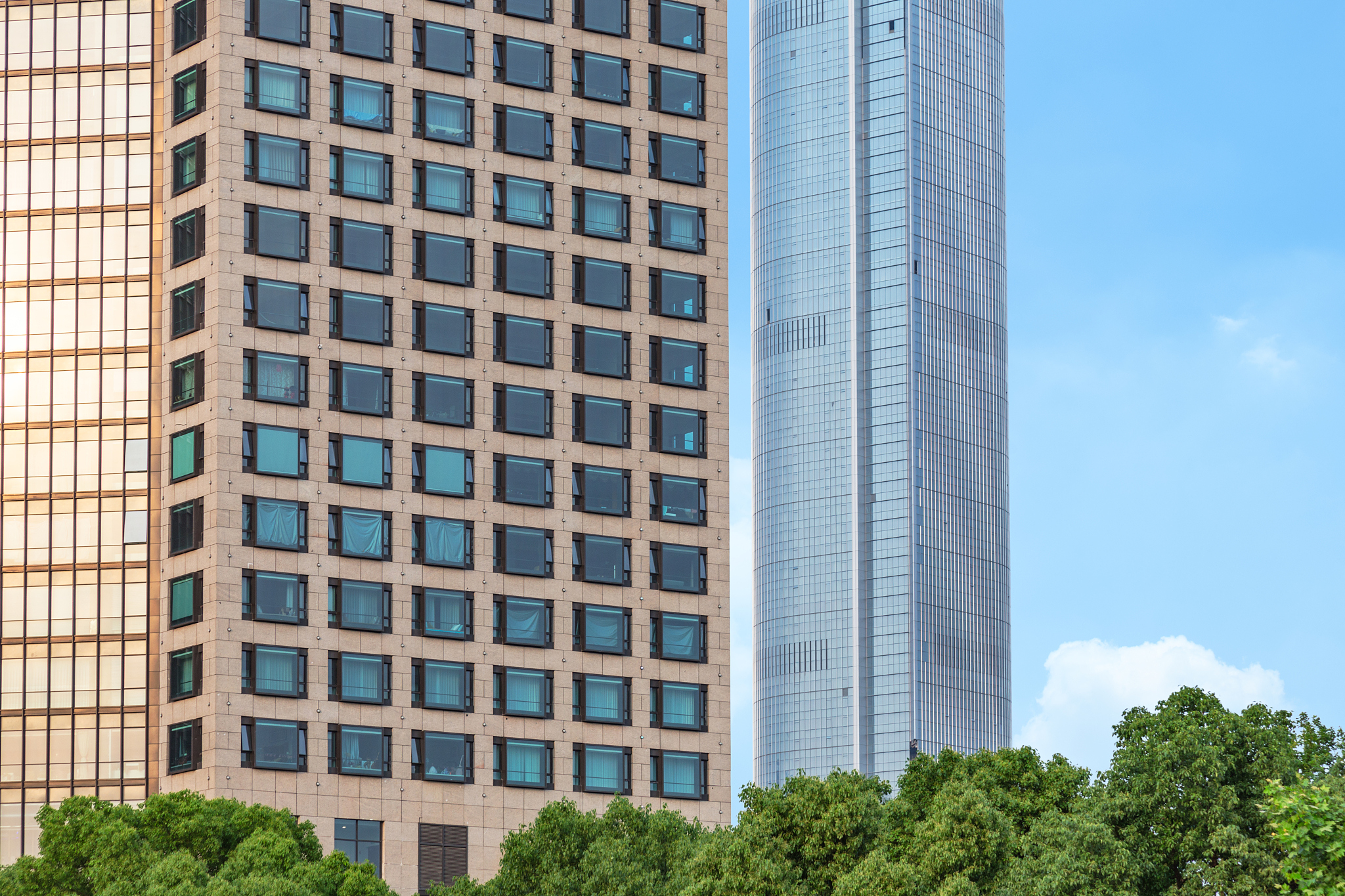 南宁鑫伟万豪酒店优缺点