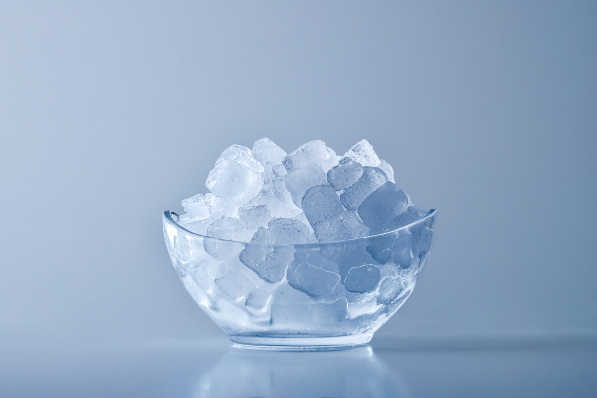 请帮我写一个15秒的按压冰格文案