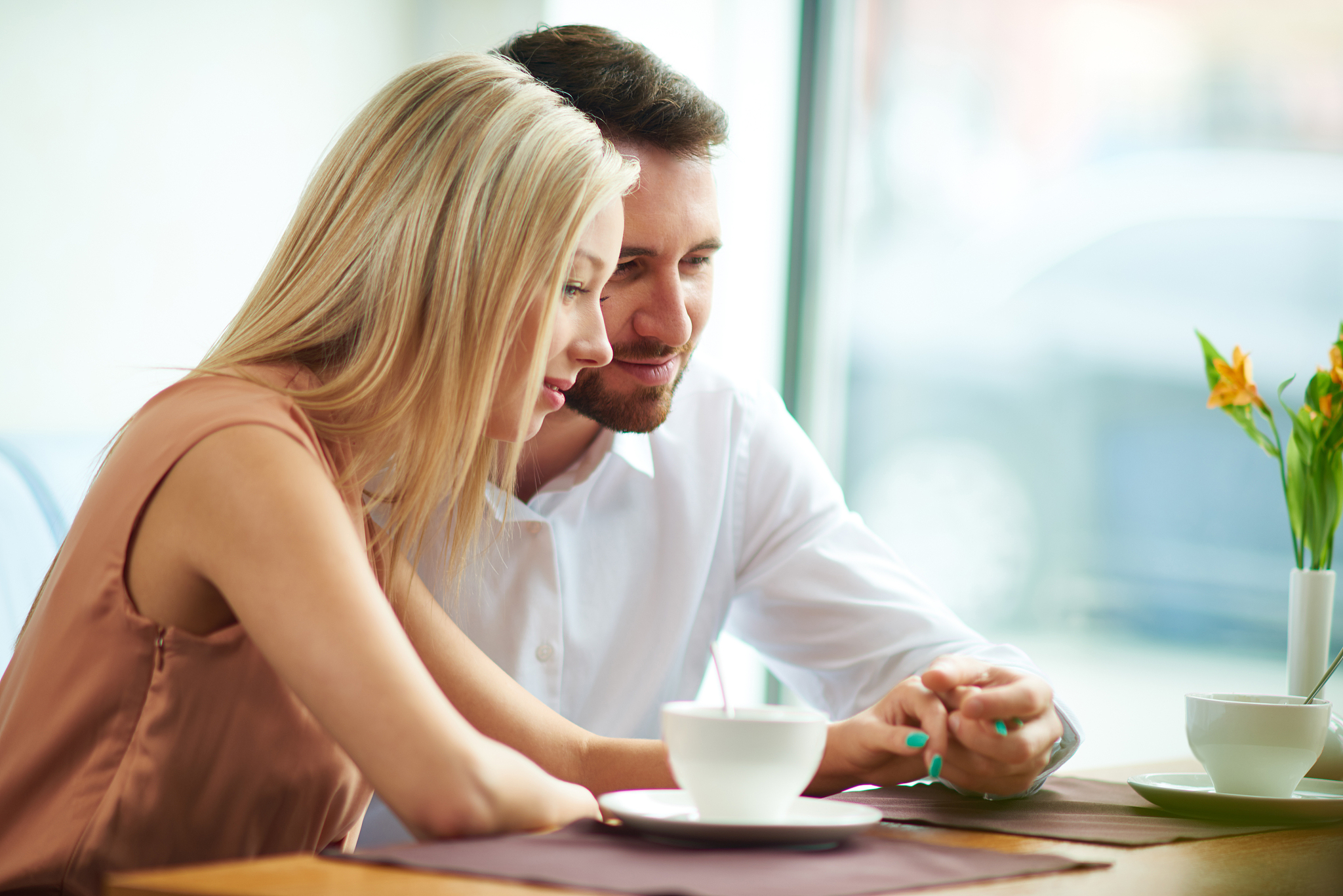 女朋友问我有多爱她我咋回答她的问题