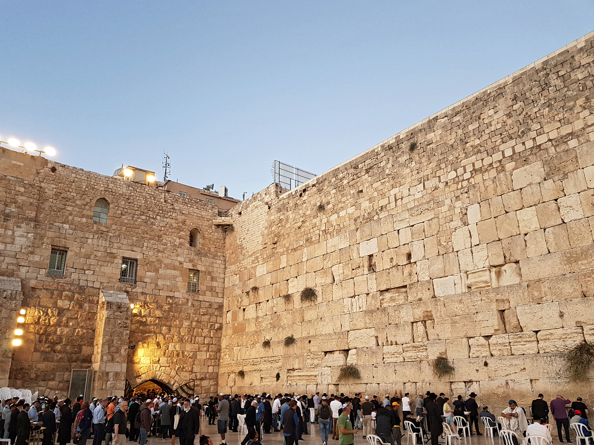 君士坦丁堡城墙上的绝望与祈祷：希腊人与土耳其人的战争悲歌