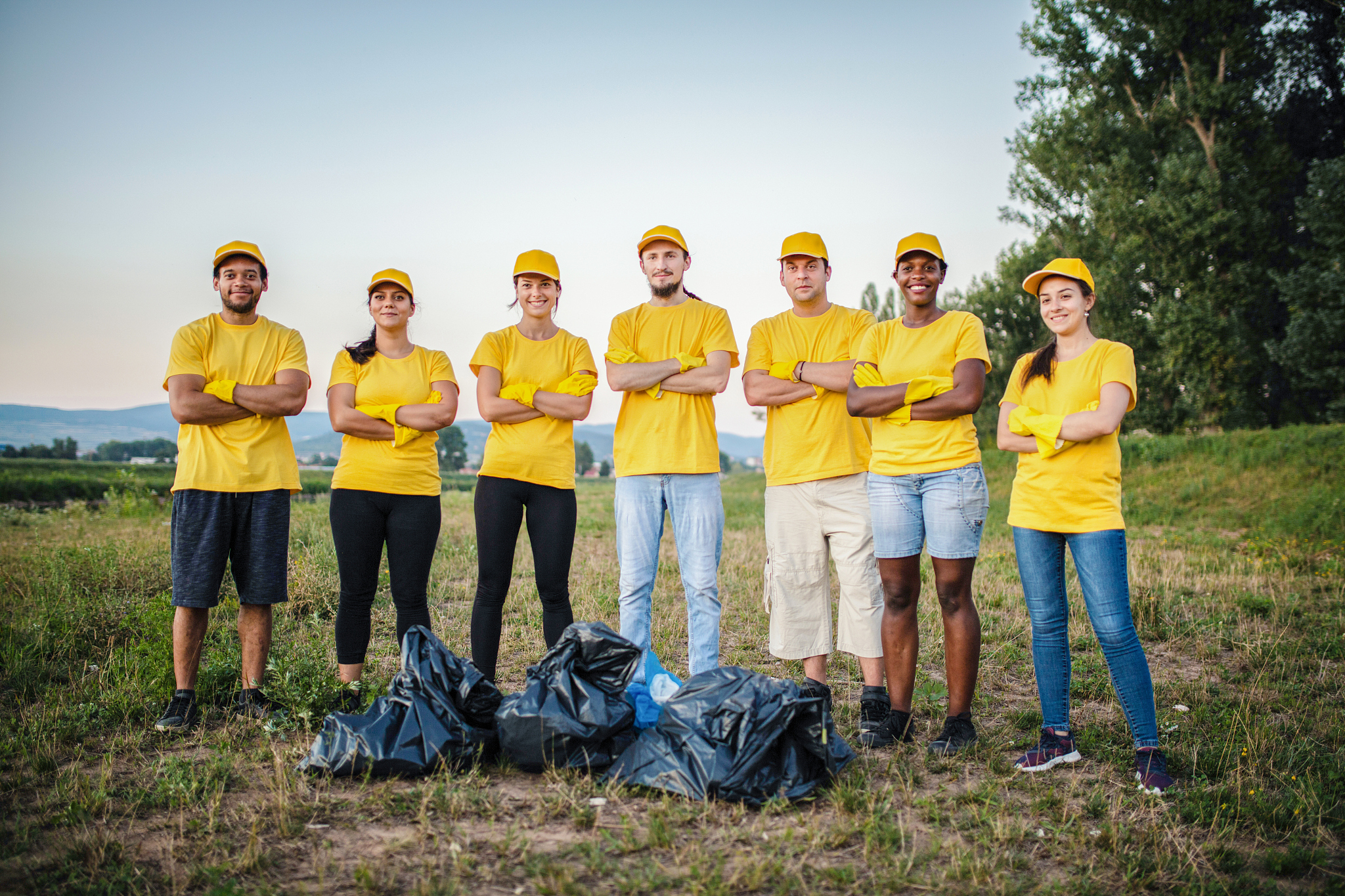 当代青年如何成就精彩人生：自信、探索、进取、奉献