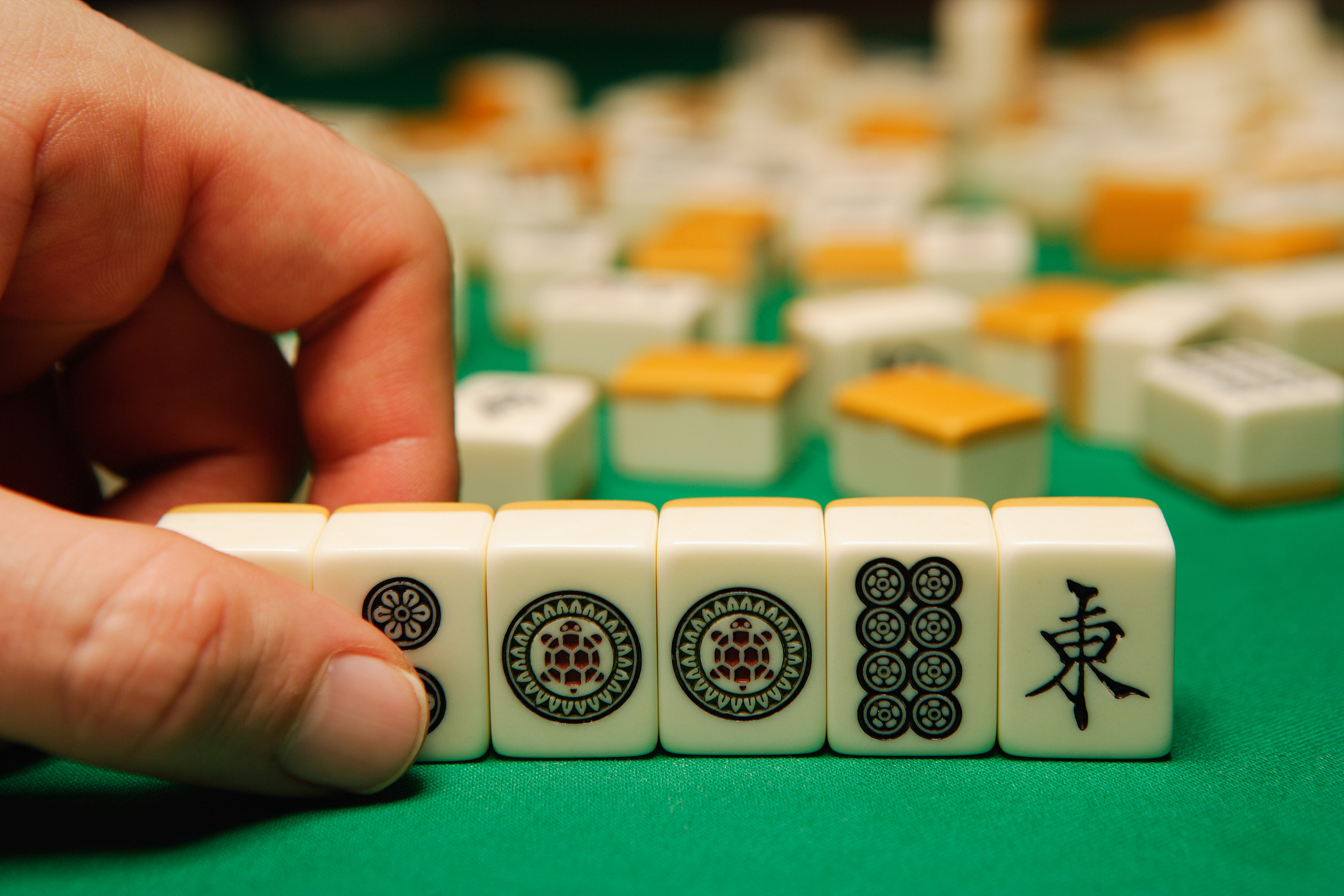 麻将串色地牌型详解：包含哪些牌？