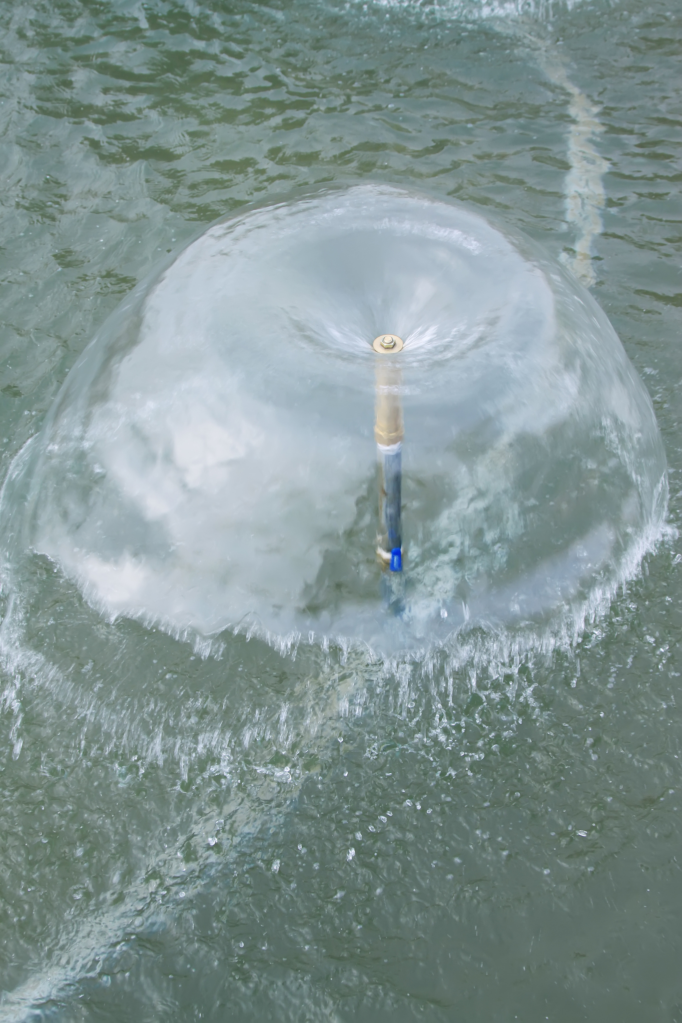 fountain injection water