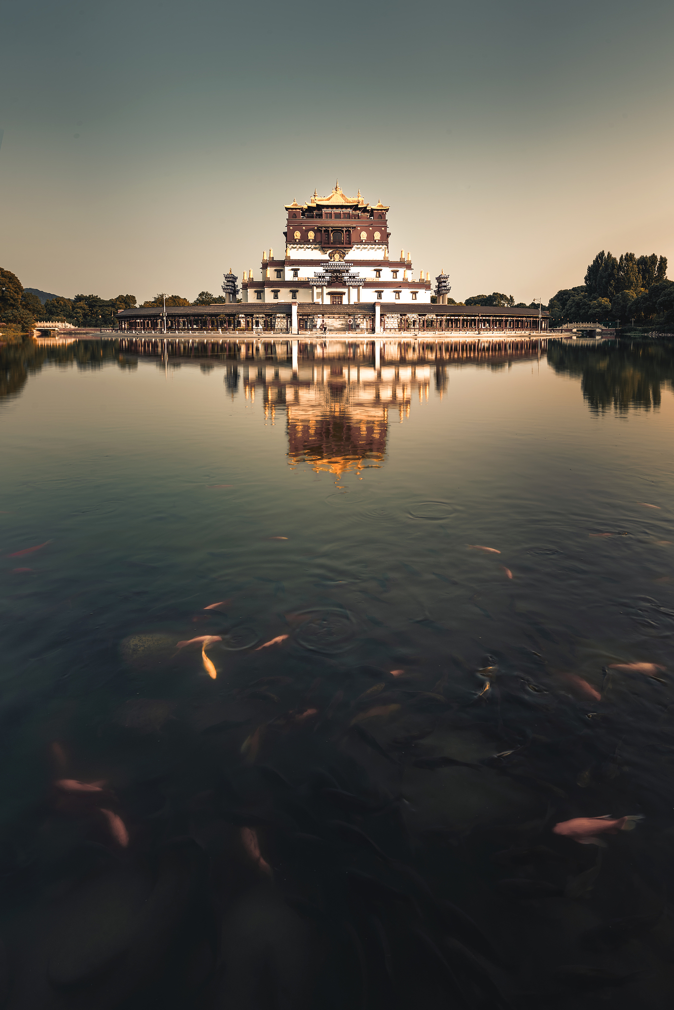 无锡旅游攻略：太湖明珠的景点、美食与发展