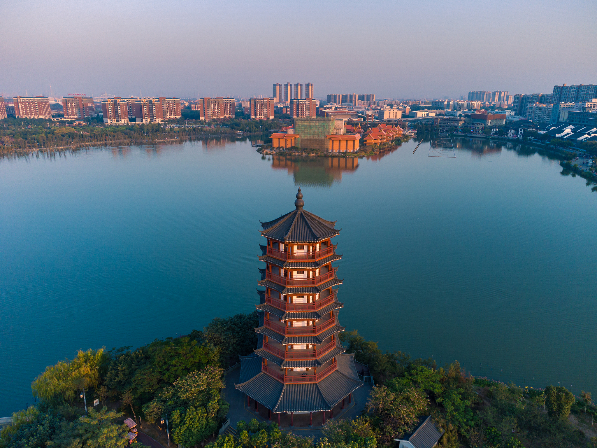 东莞华阳湖华阳塔