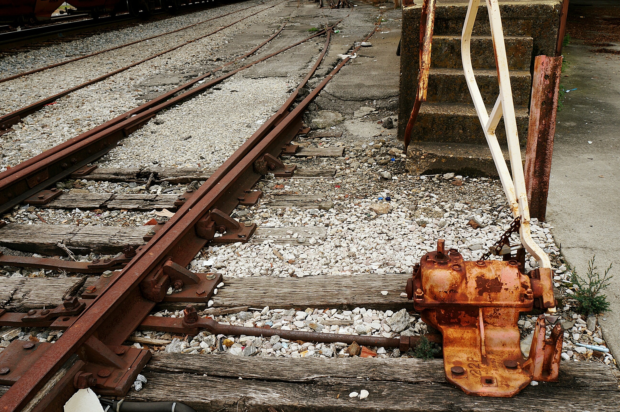 浅析成都铁路学校的教学水平