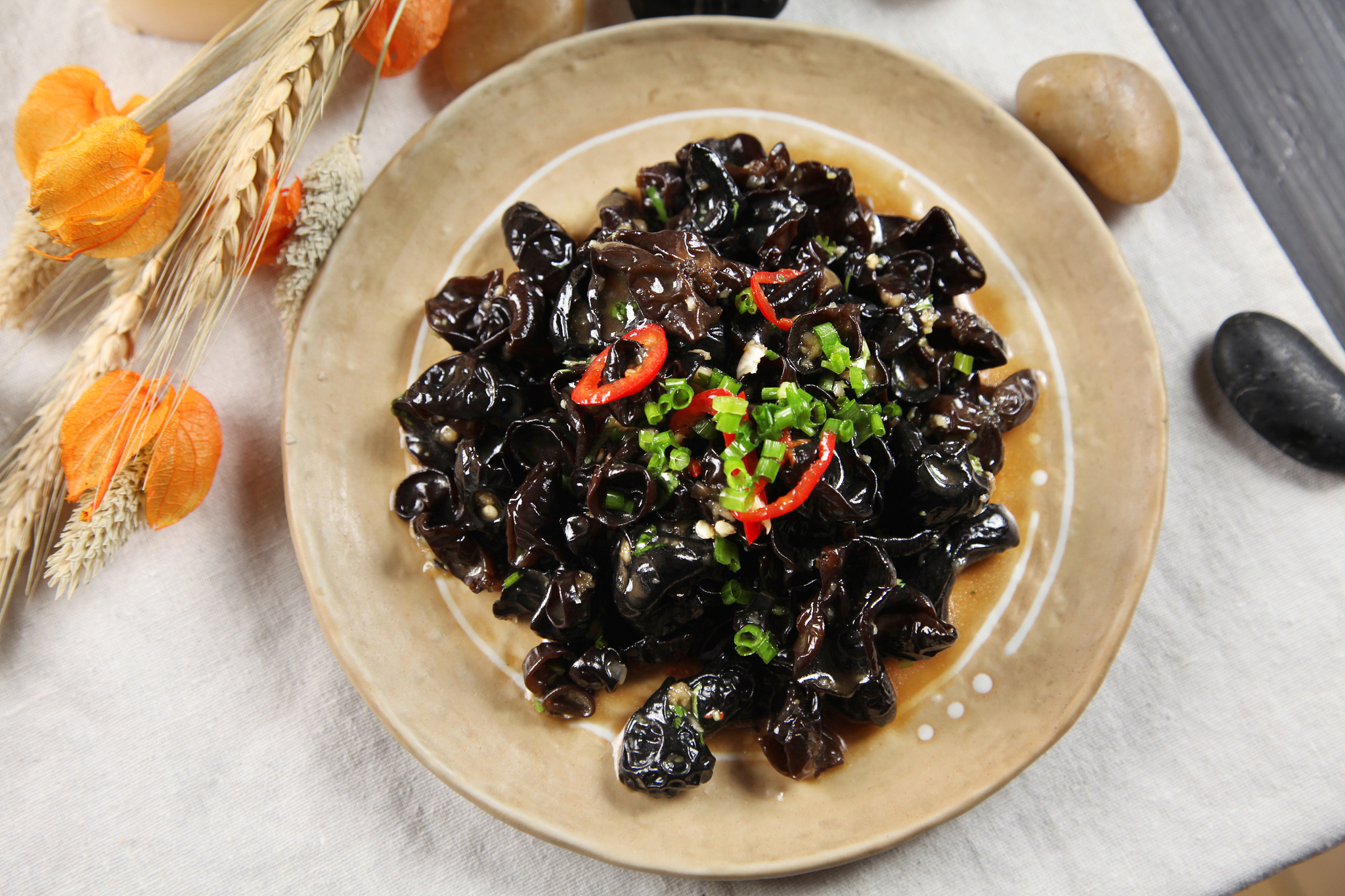 木耳一般烫多久可以吃