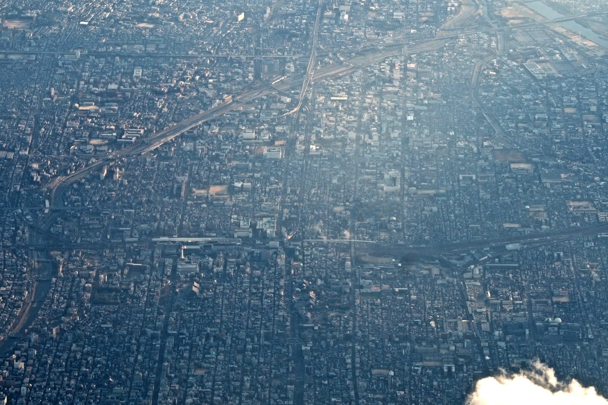 日语的今天和明天为什么没有好的未来法国的首都的劳动力下降的原因是什么。日本的京都的劳动力上升是什么。 看局部是很好的方法吗这个句子用日语分解所有成分