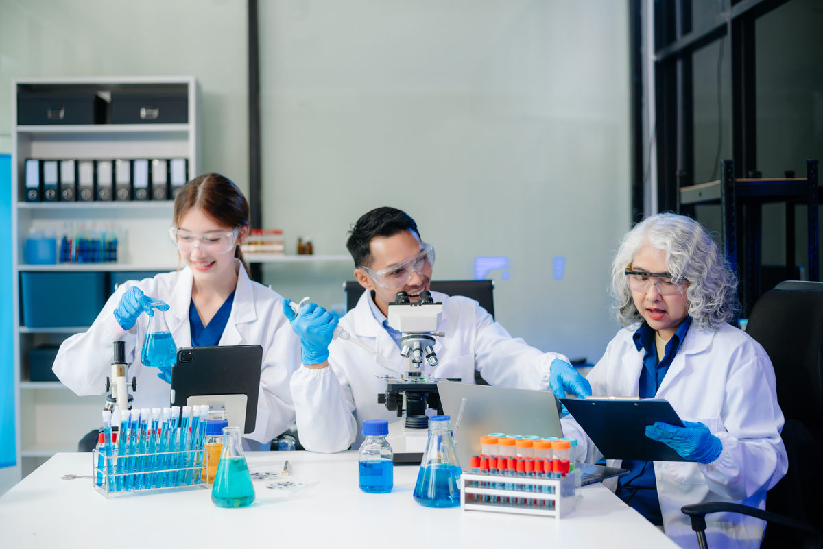 Researcher in Shanghai, China