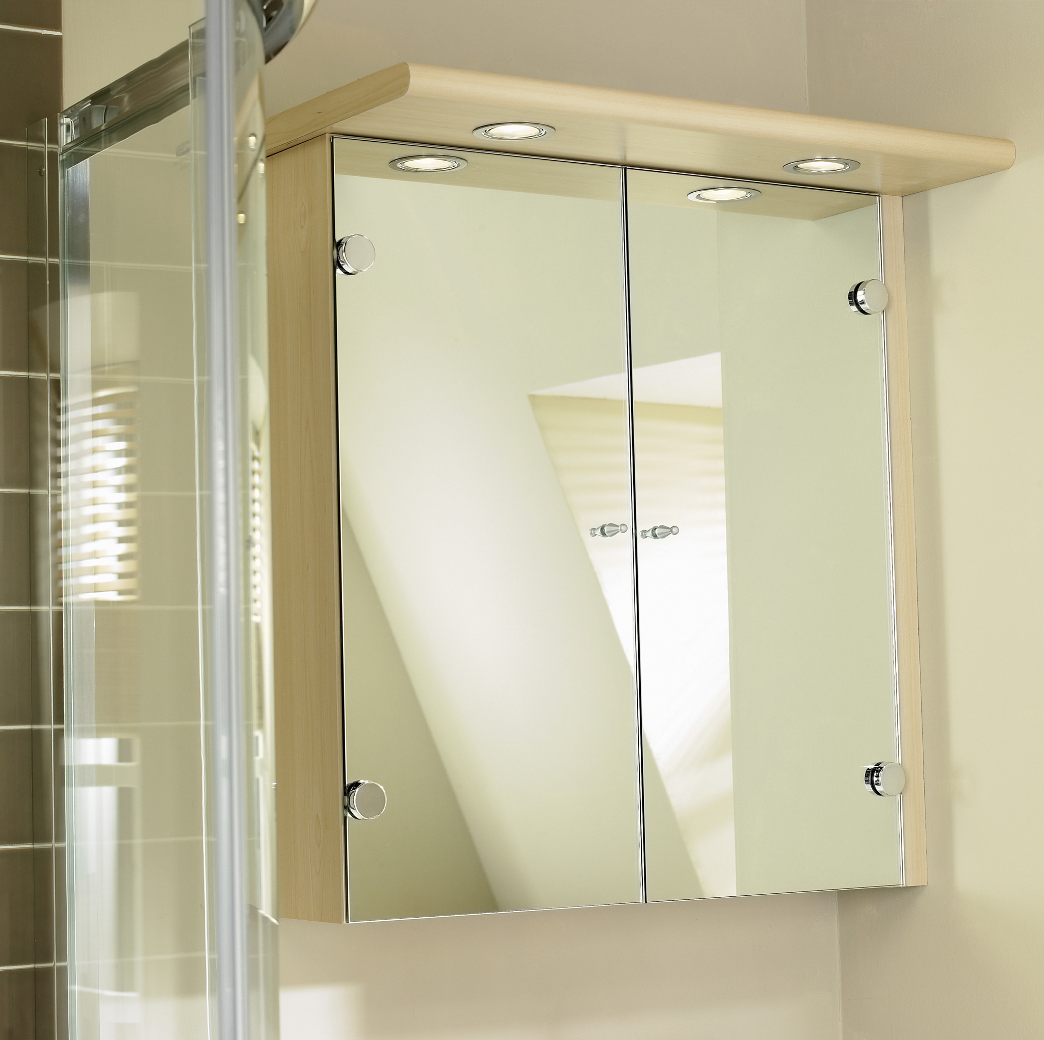 用英文介绍一款浴室镜