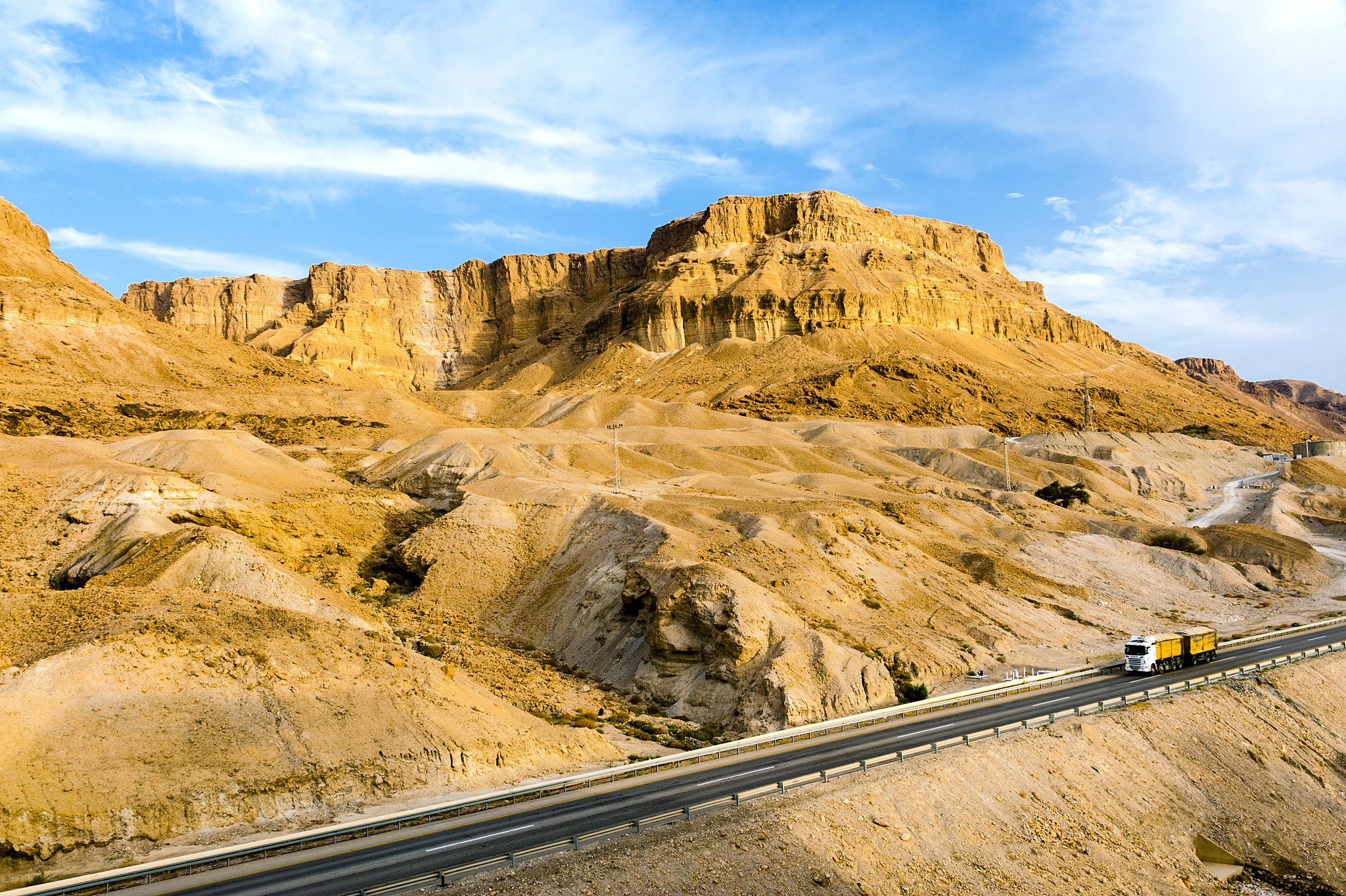 road through the desert