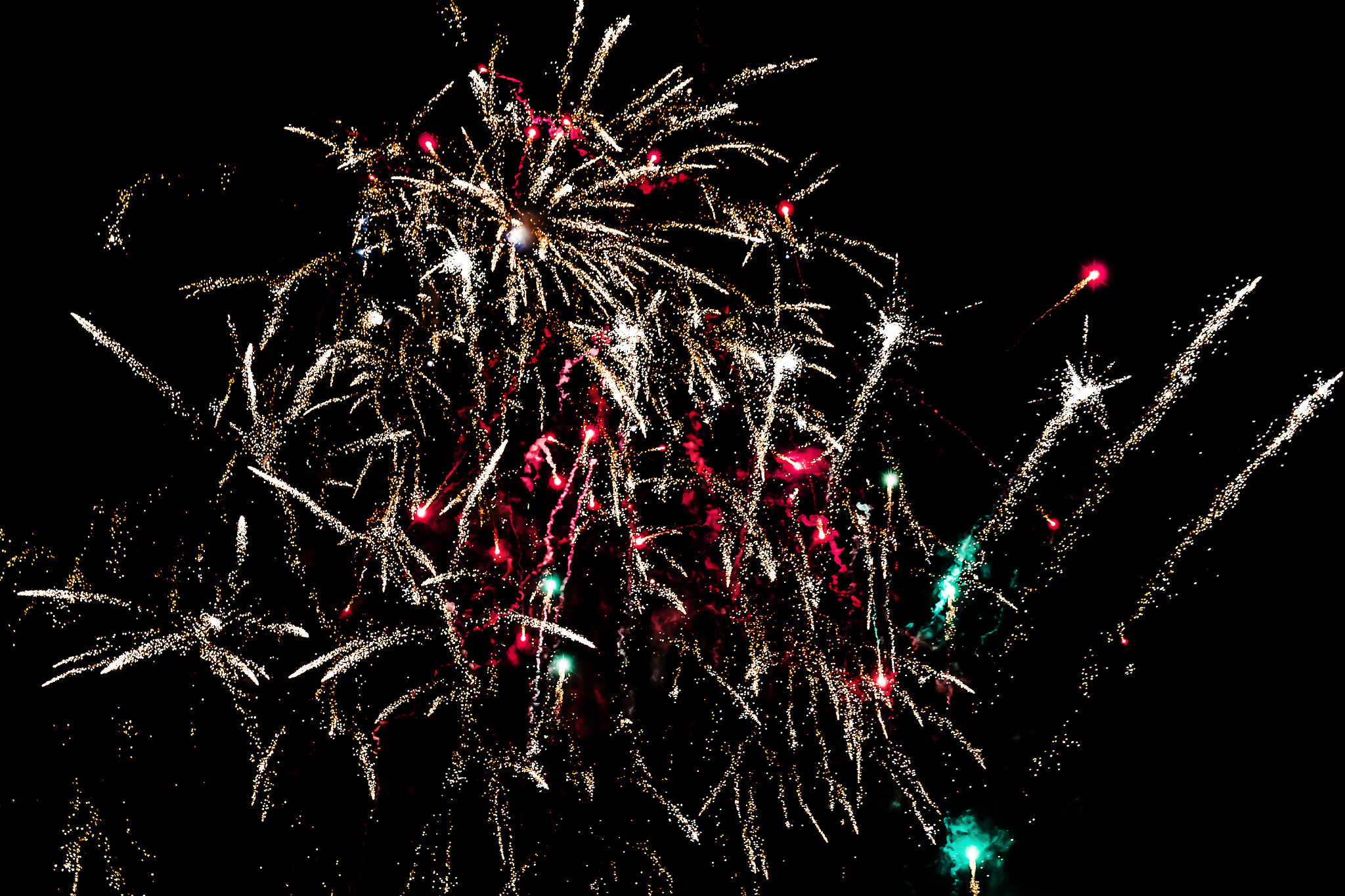 HTML5 Canvas 烟花特效代码 - 前端页面实现绚丽烟花动画