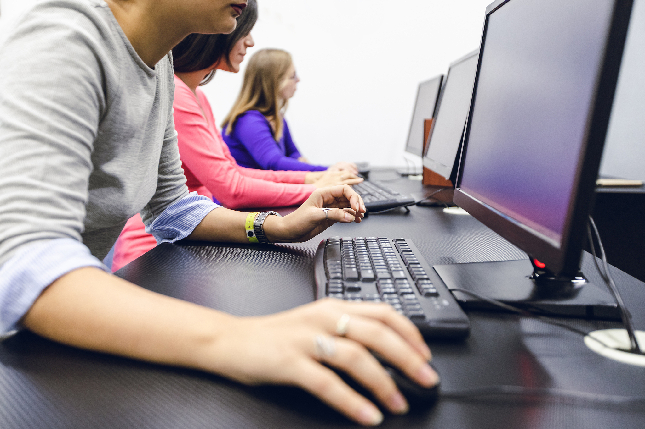 成都市中山职业技术学校电脑艺术设计专业广告装璜与影视动漫方