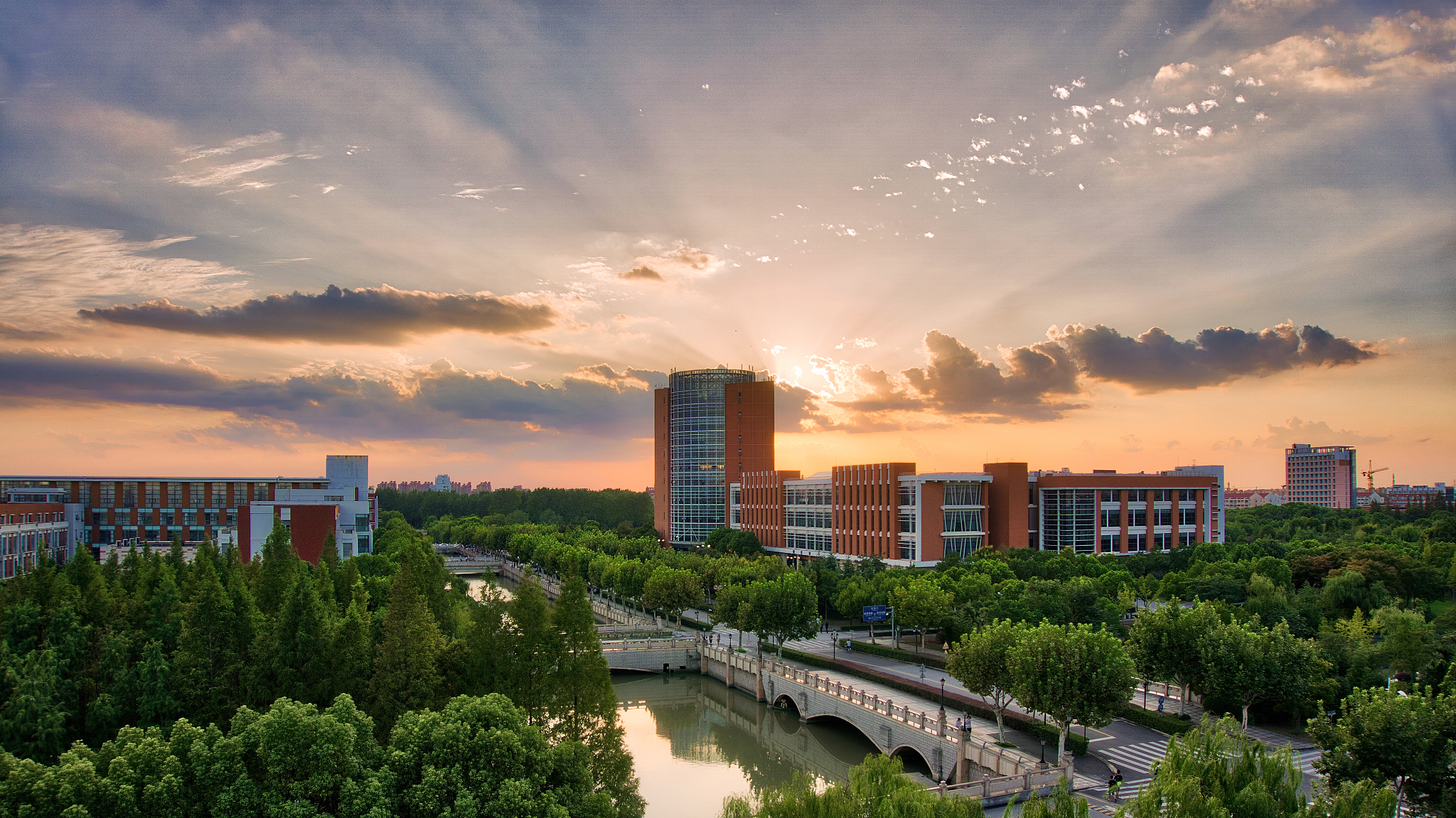上海交通大学黄昏