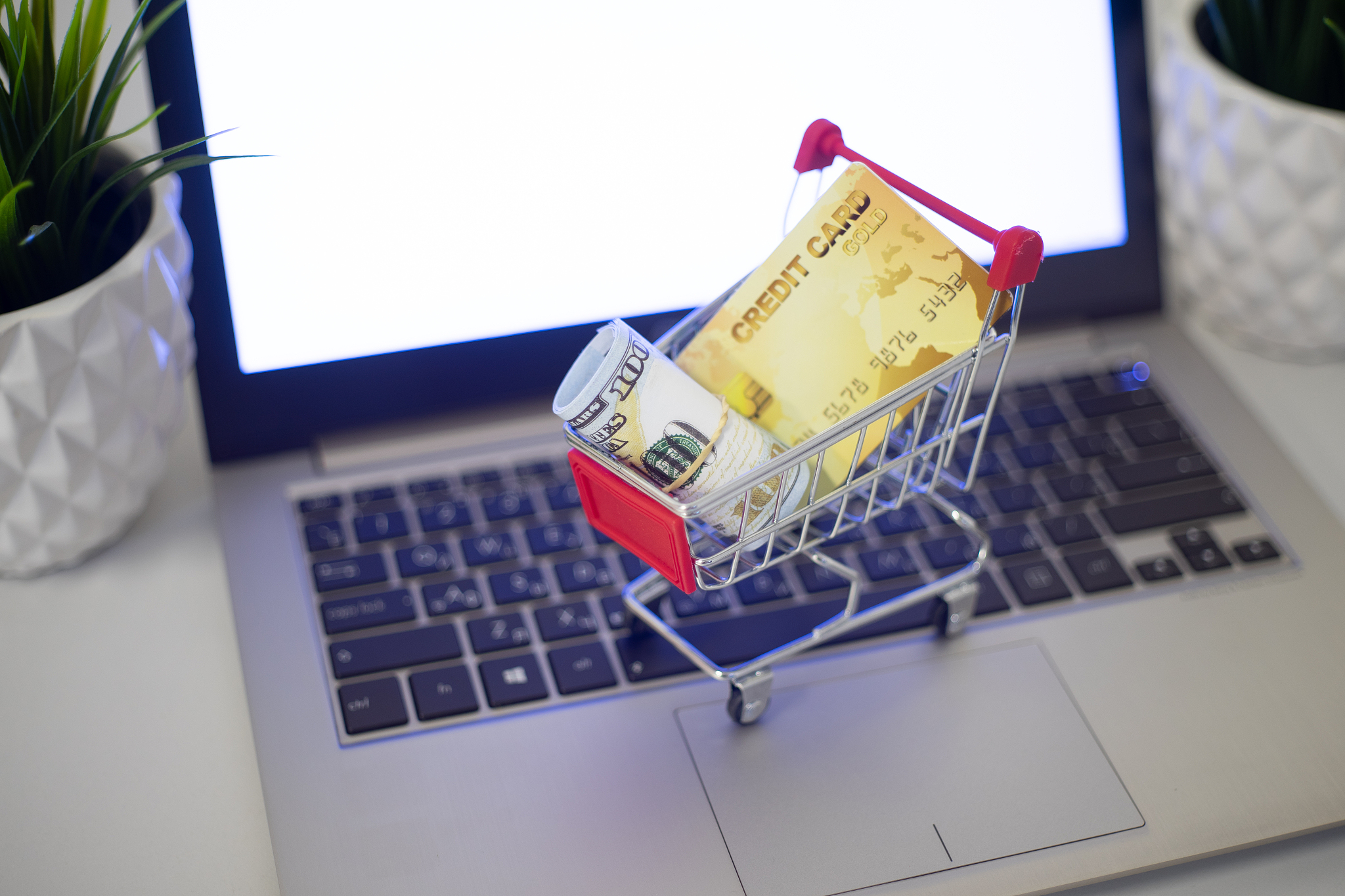 内乡计算机学校电子商务专业招生2021 - 培养电子商务人才，实现职业梦想