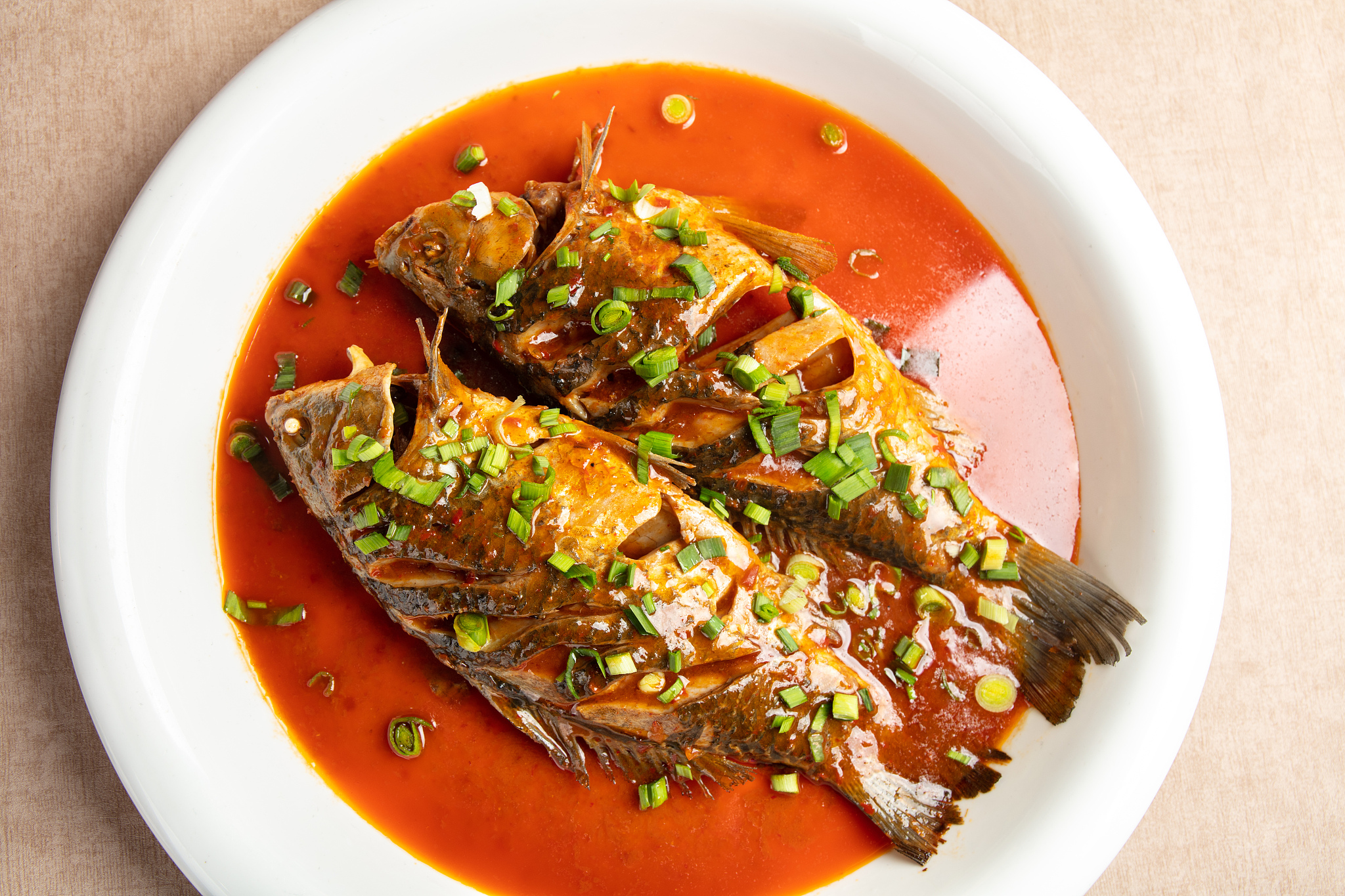 请帮我写1篇650字博客文章主题是：鲢鱼的做法大全