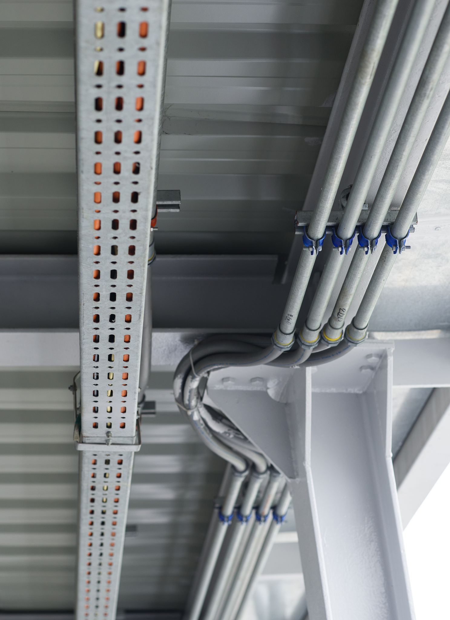 一种建筑电气线缆排布用束线卡为什么需要组装模块