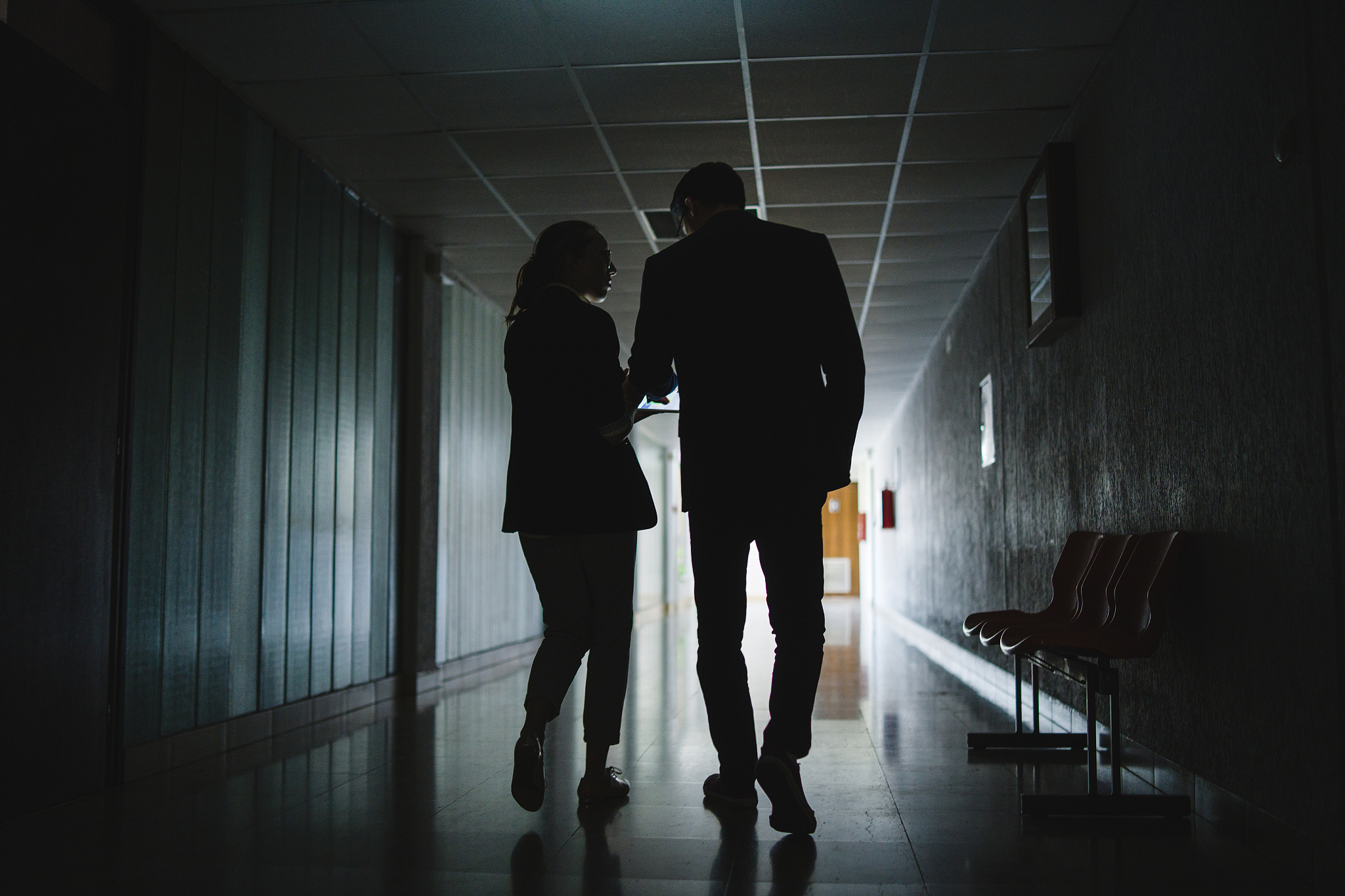 寻亲迷雾:17岁少年深陷犯罪漩涡 寻亲迷雾:17岁少年深陷犯罪漩涡