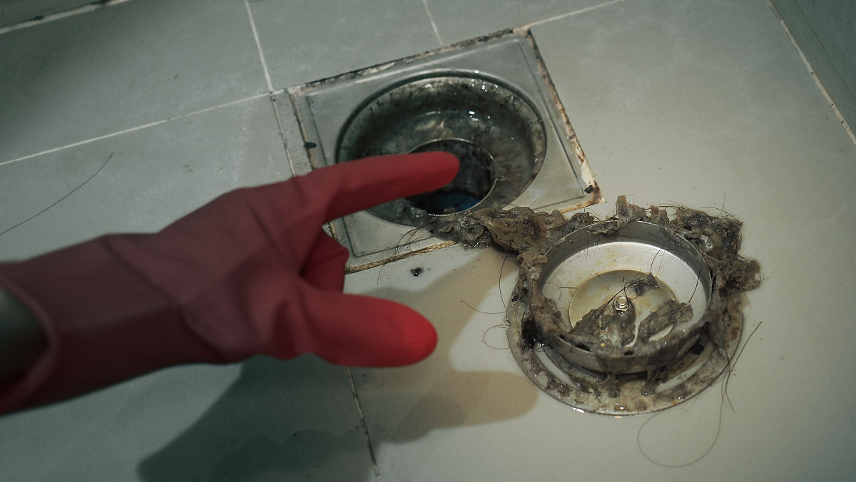 抹布掉马桶楼下会堵吗，