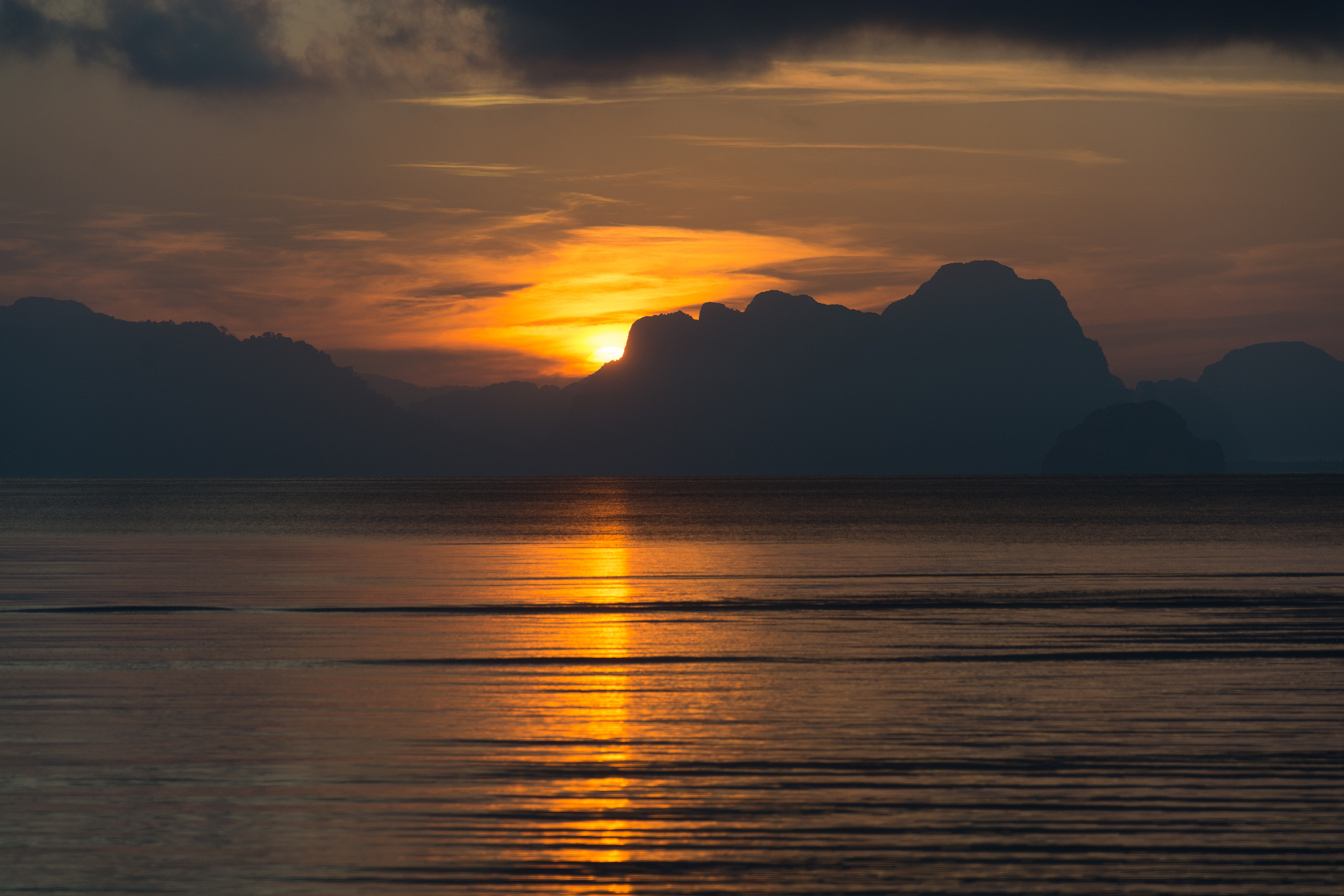 重庆工商学校电梯安装与维修专业就业前景如何