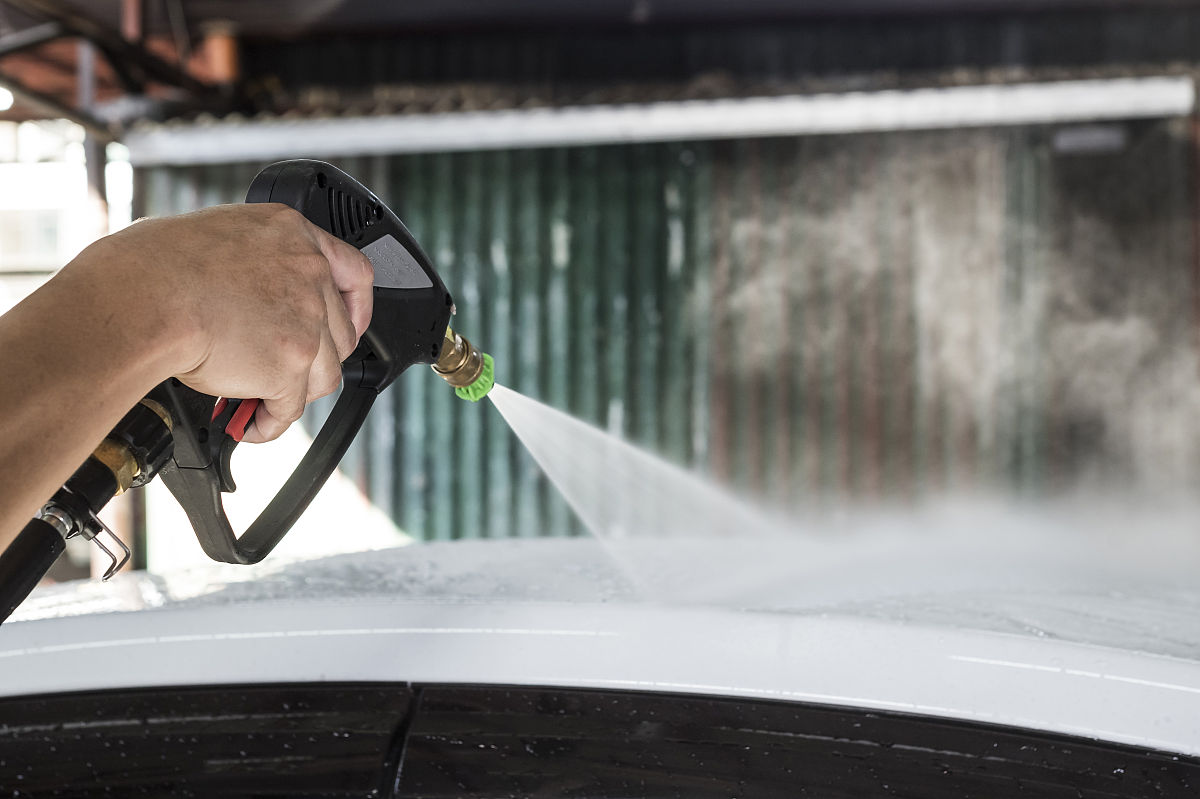 高效节能环保！新型喷淋式洗车装置服务介绍