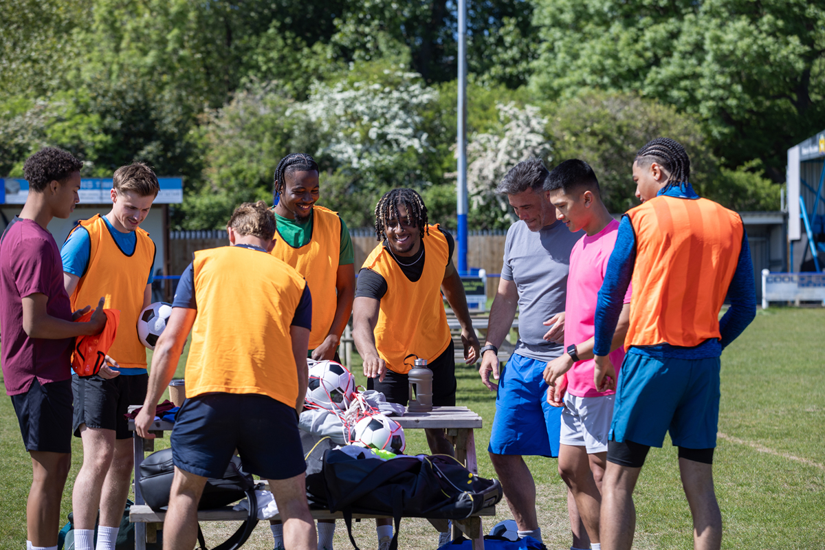 Primary School Sports Day Volunteer Application - [Your Name]