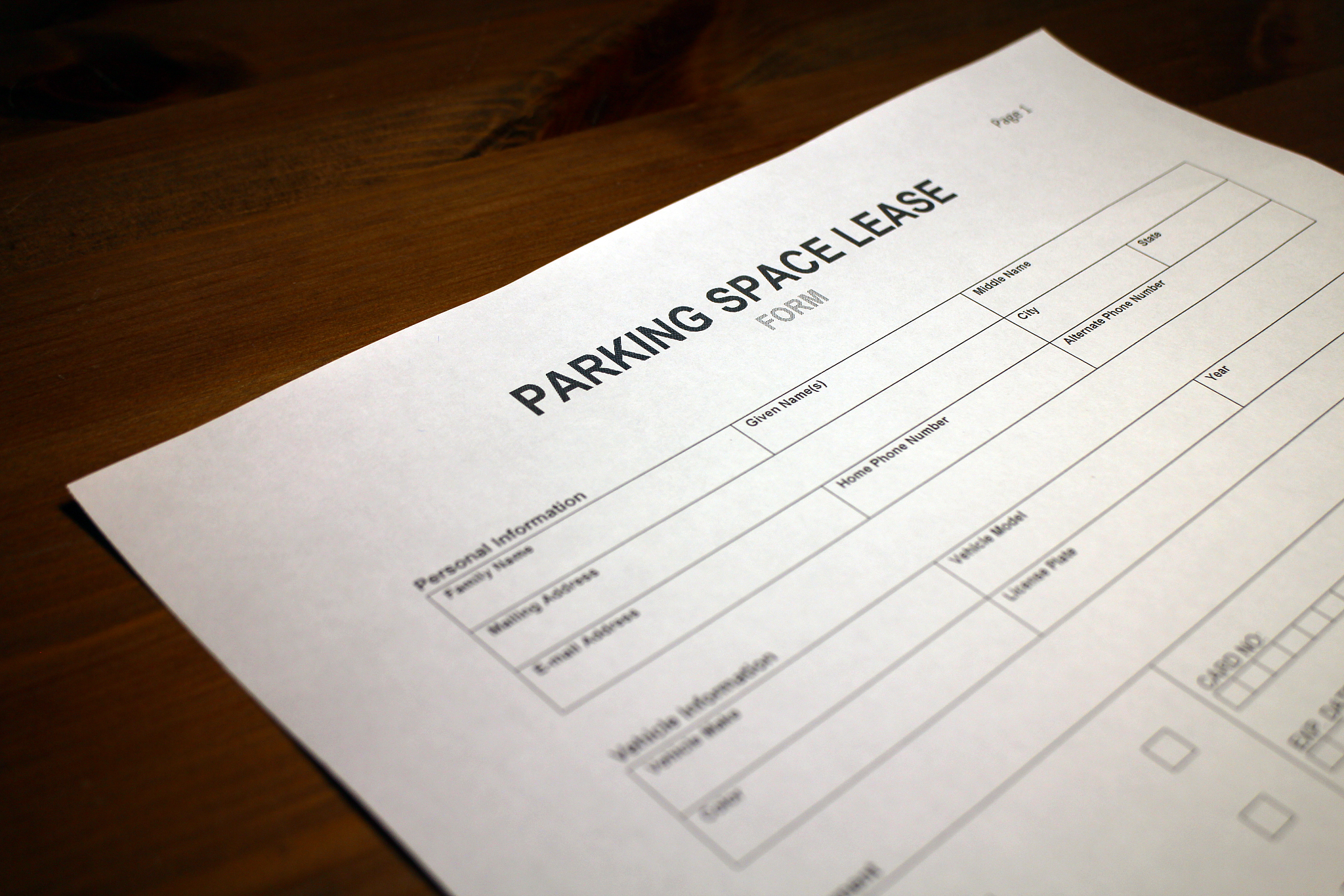 物业车位租赁合同模板 - 免费下载