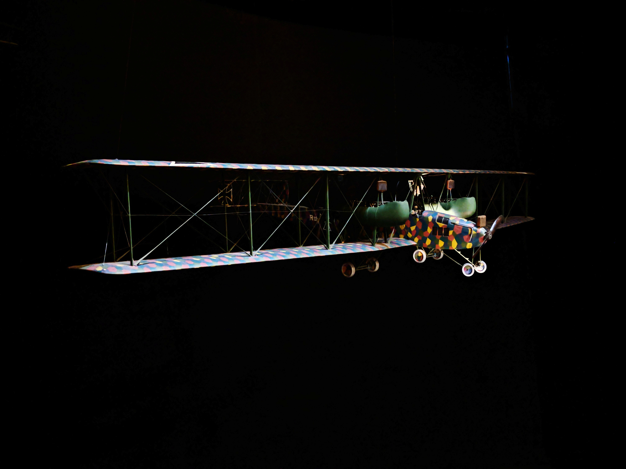 飞机为什么会飞？