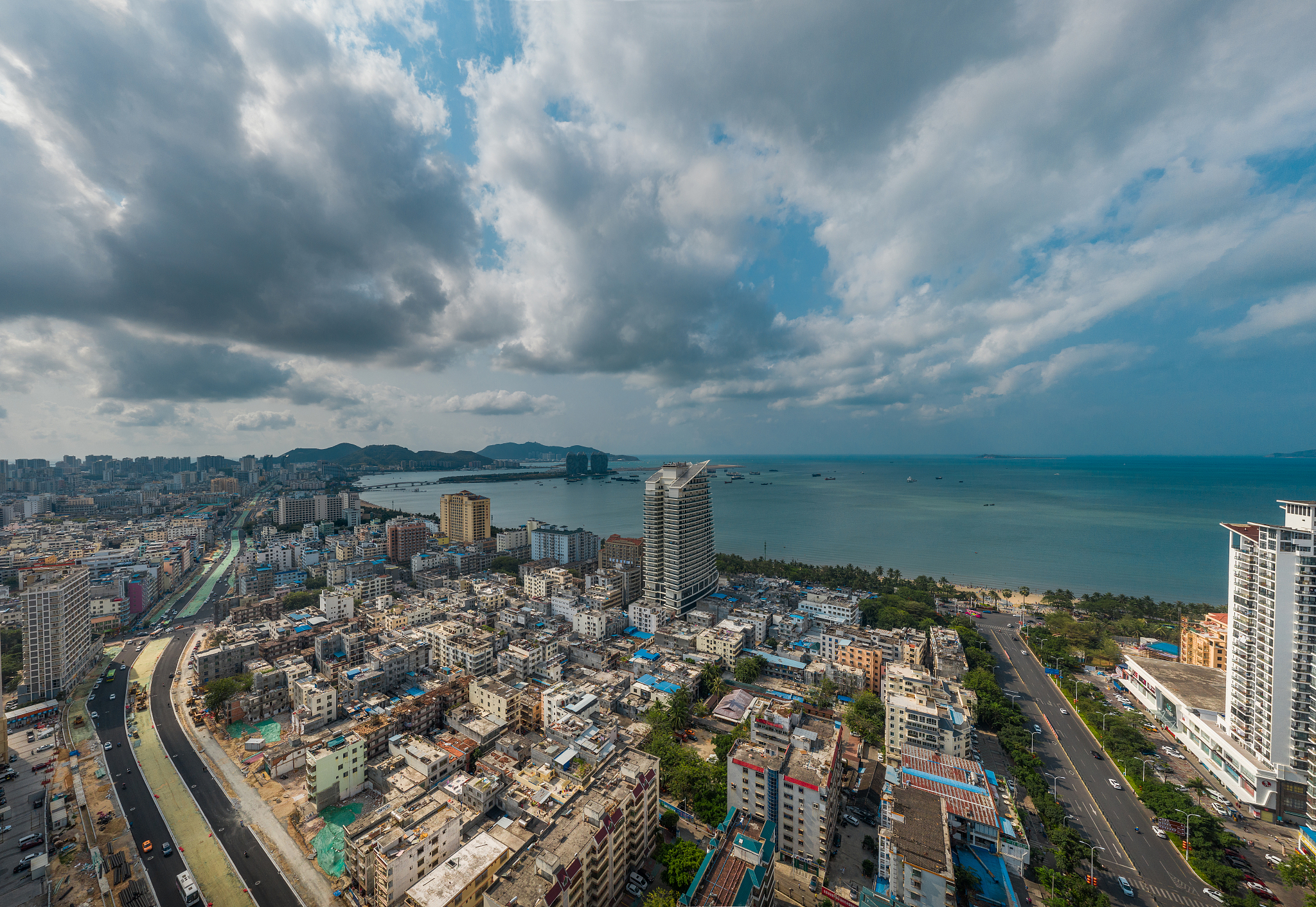 三亚海滨城市风光