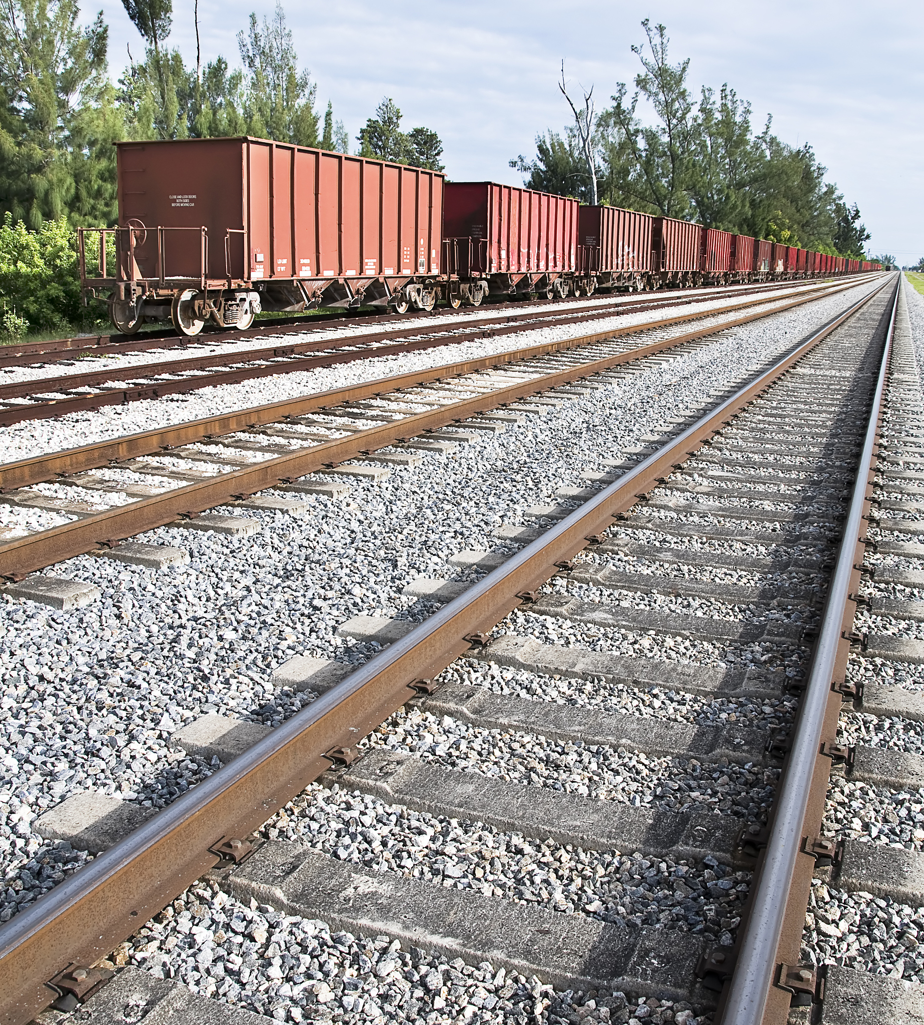 西安铁路学校2023年热门专业：铁路机车车辆专业详解