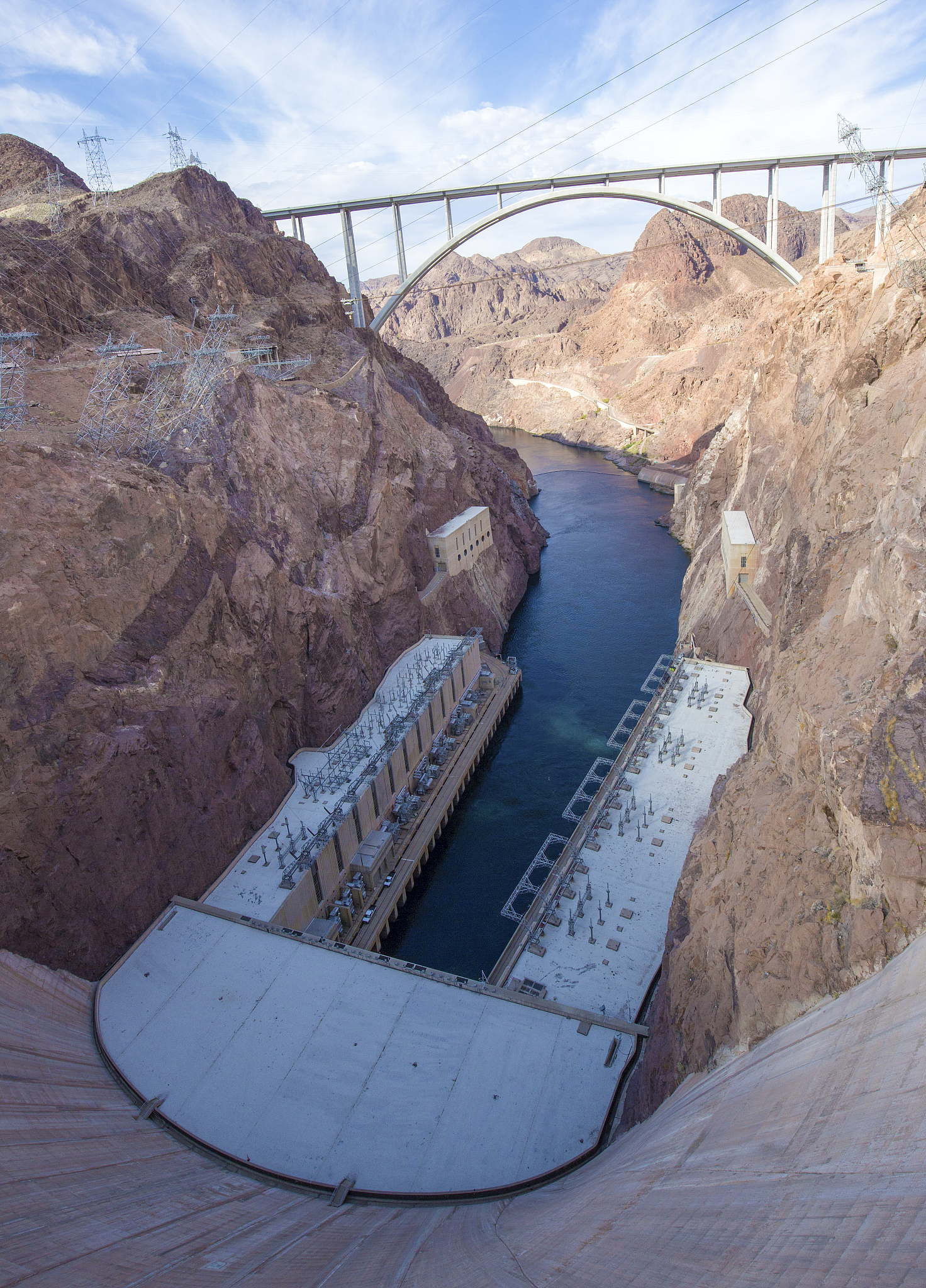 大坝位移监测与控制：确保大坝安全运行的关键