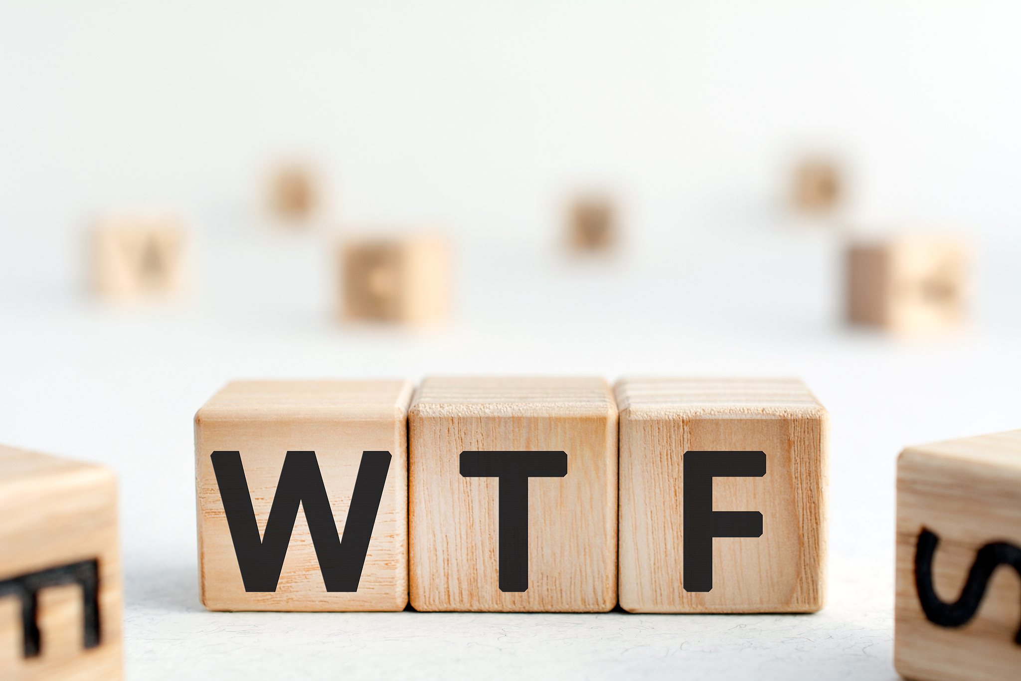 DEE 字母组合能组成什么单词？完整列表