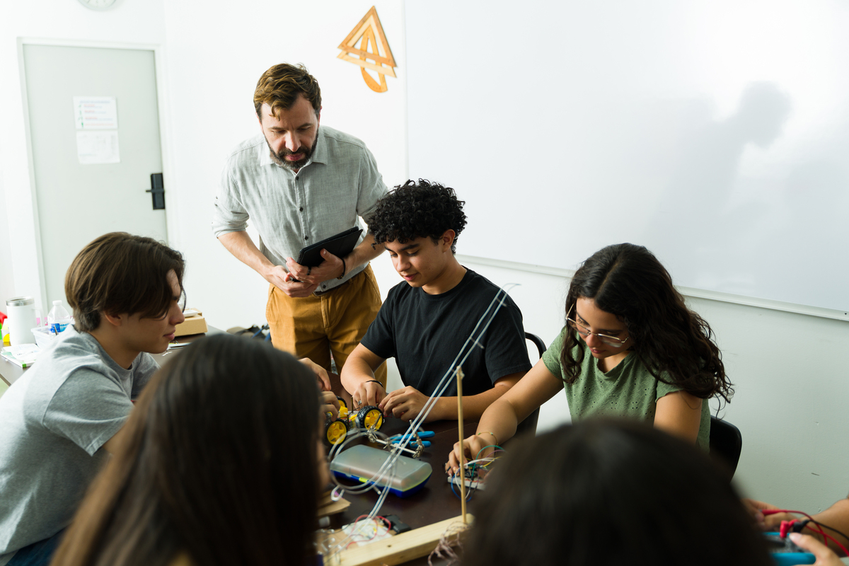 The Importance of Digital Skills for Students in Today's World