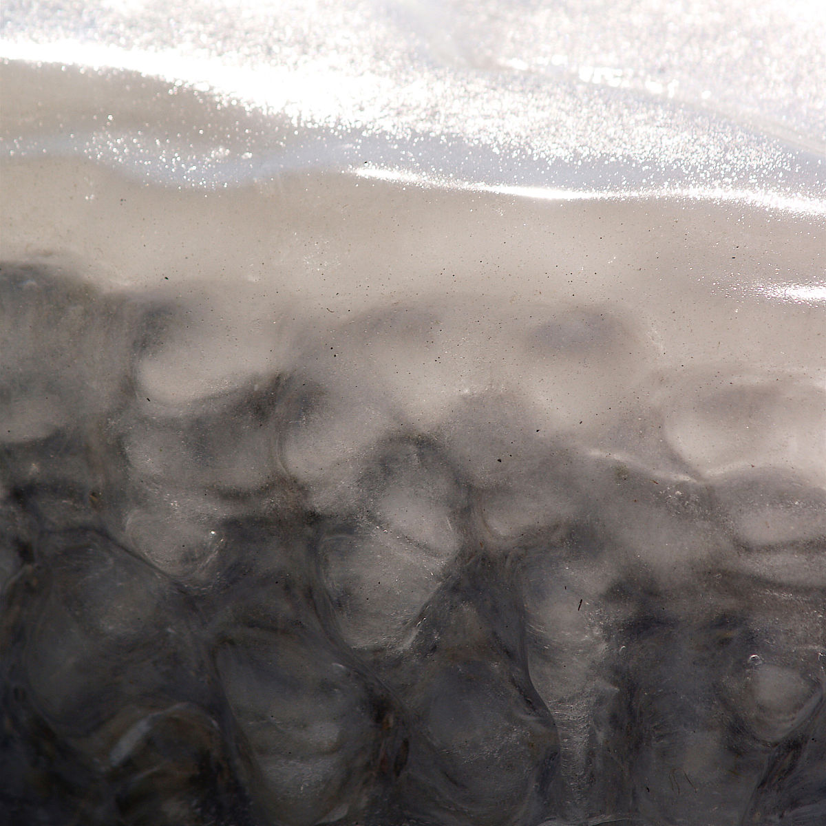 blender 玻璃材质有躁点怎么解决