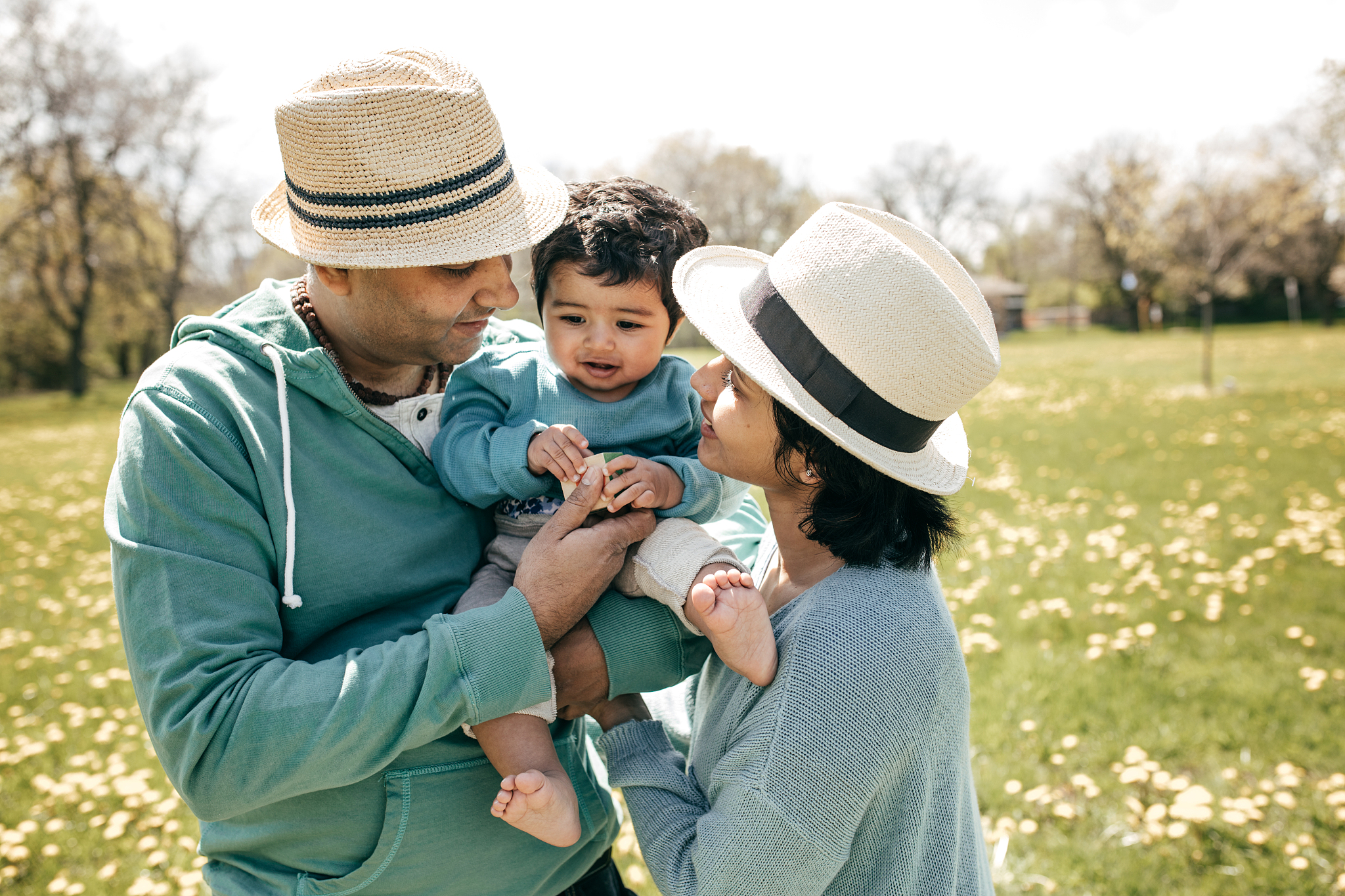 chatgptHello! How may I assist you today写一篇作文我的家100字