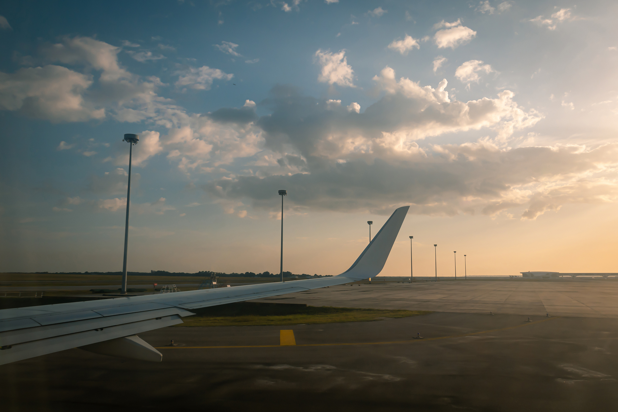 中职生土木水利类专业选择：建筑工程、水利工程、土地资源管理等