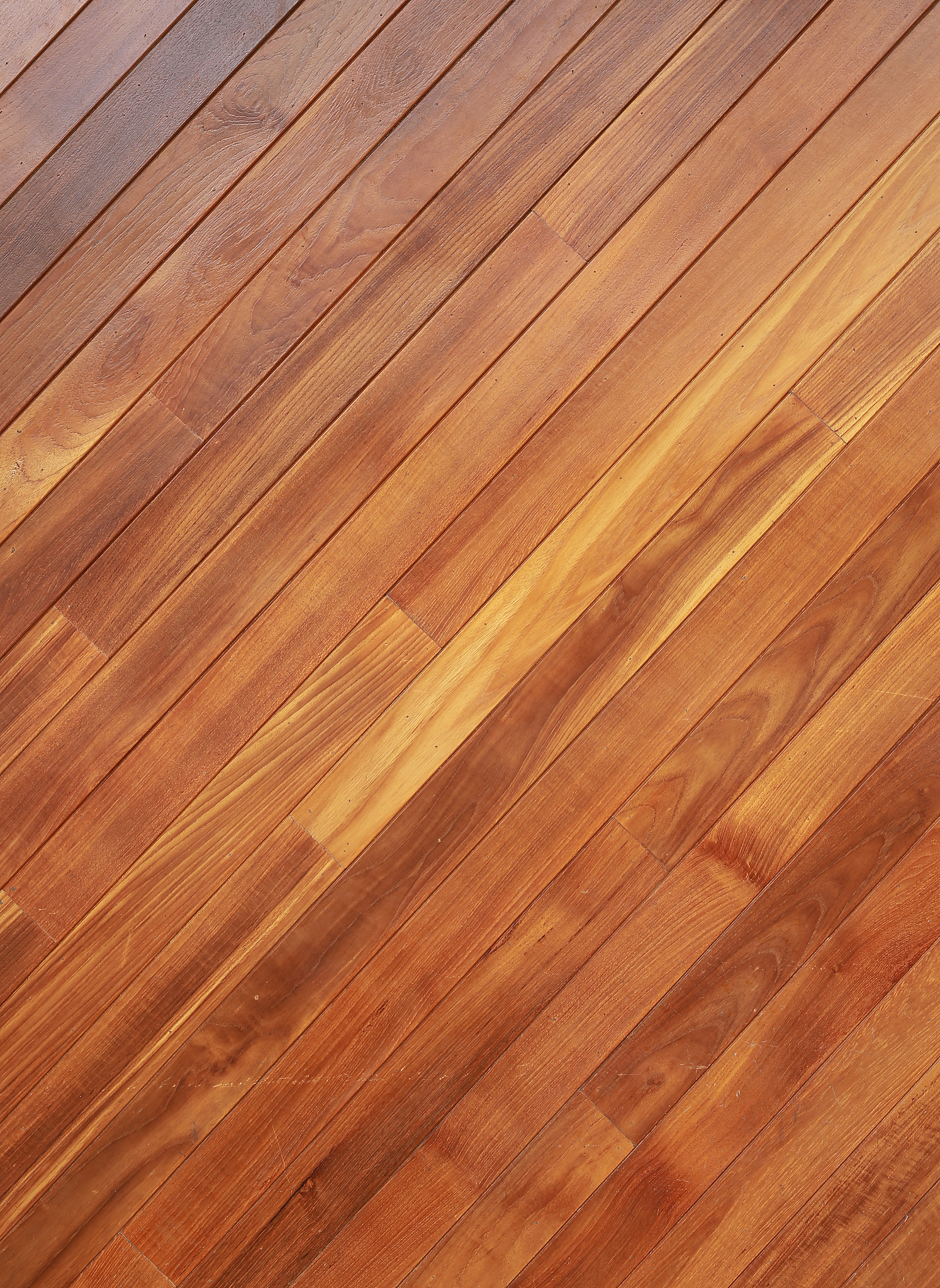 大自然品牌的木地板秋风细雨系列和秋风细语的规格和颜色有什么区别